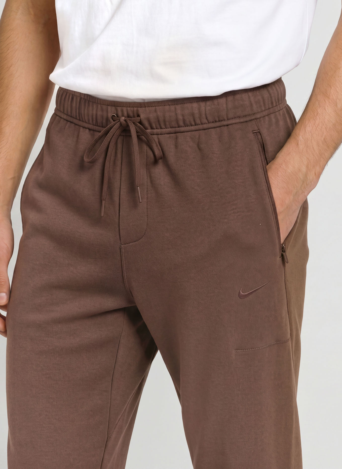 Nike Trainingsbroek PRIMARY NANOKNIT: MARRON FONCÉ