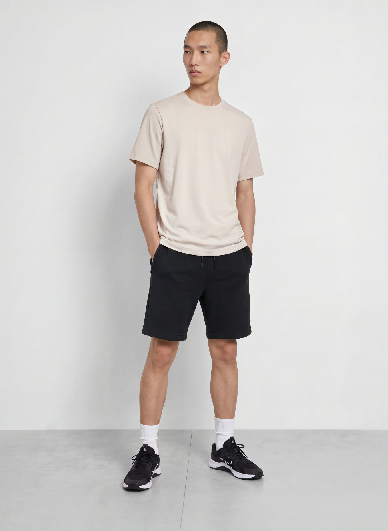 Nike PRIMARY Functional Shirt: BEIGE