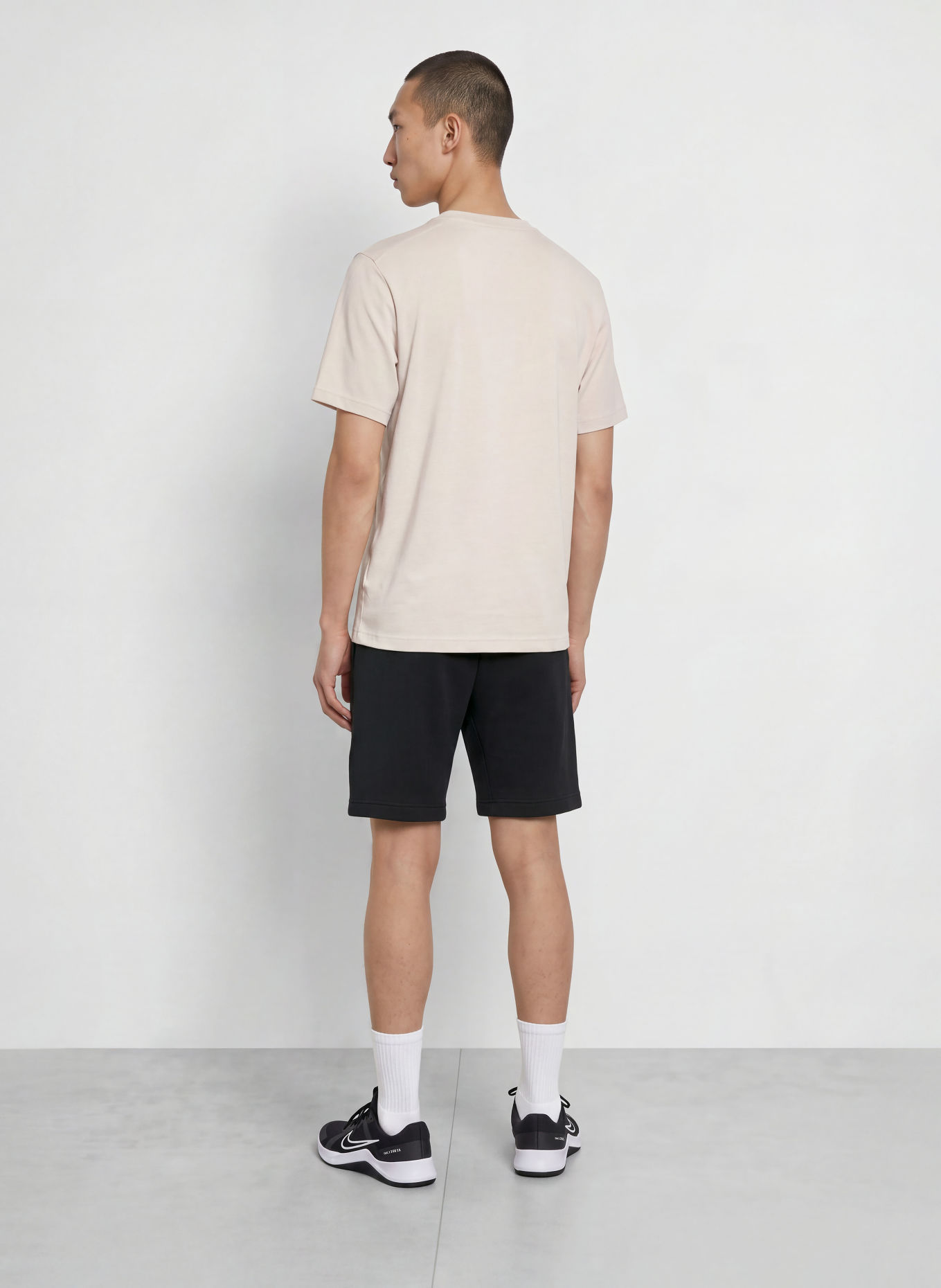 Nike PRIMARY Functional Shirt: BEIGE
