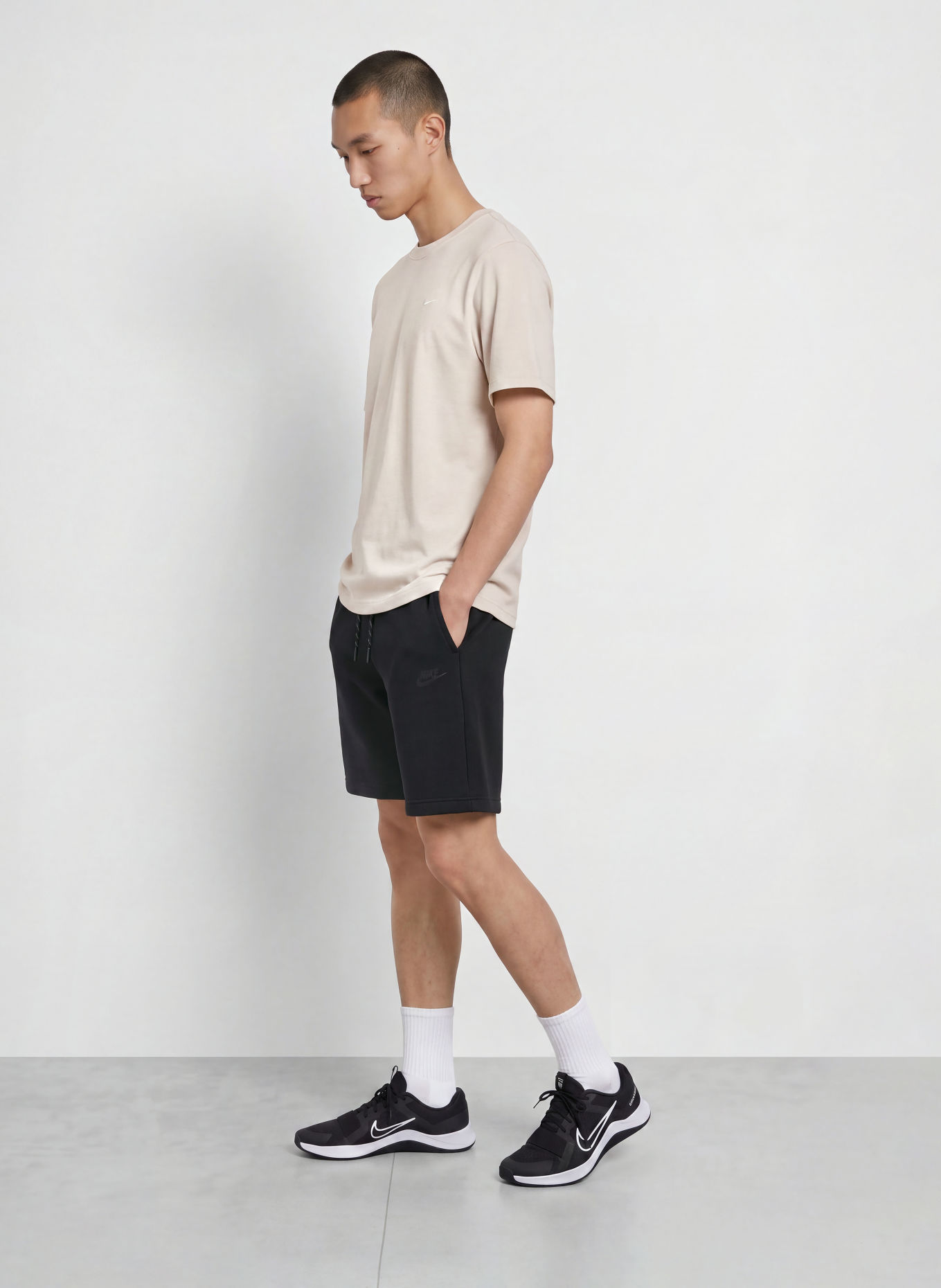 Nike PRIMARY Functional Shirt: BEIGE