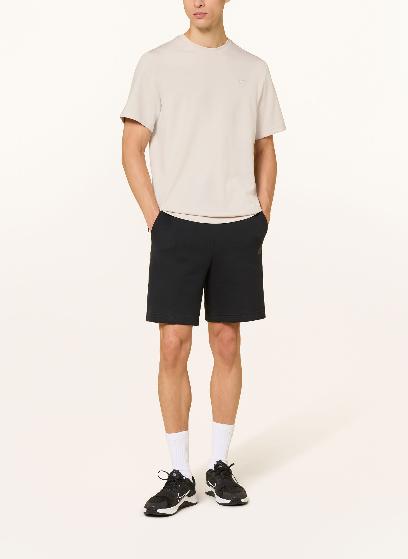 Nike PRIMARY Functional Shirt: BEIGE