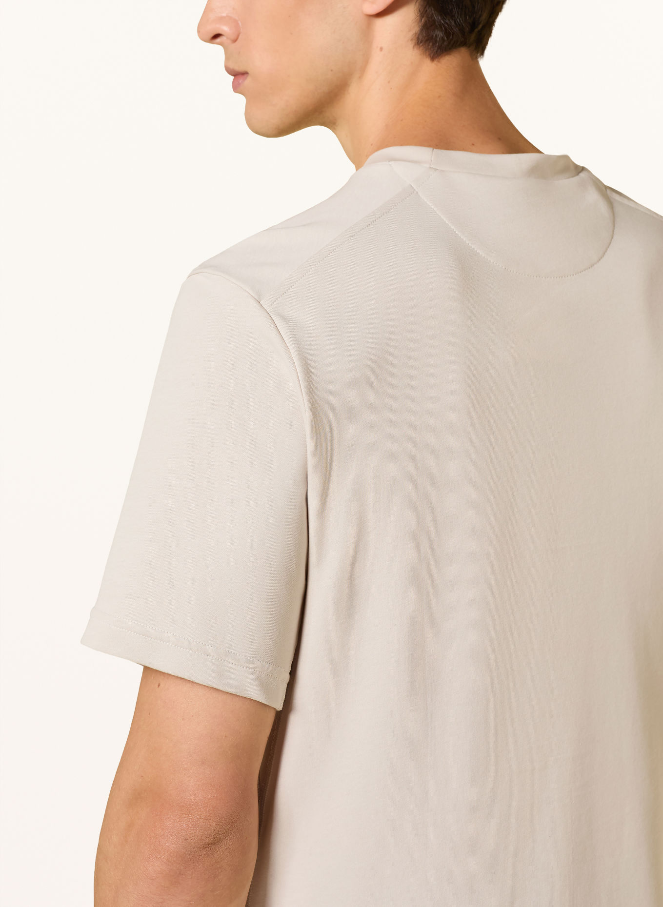 Nike PRIMARY Functional Shirt: BEIGE