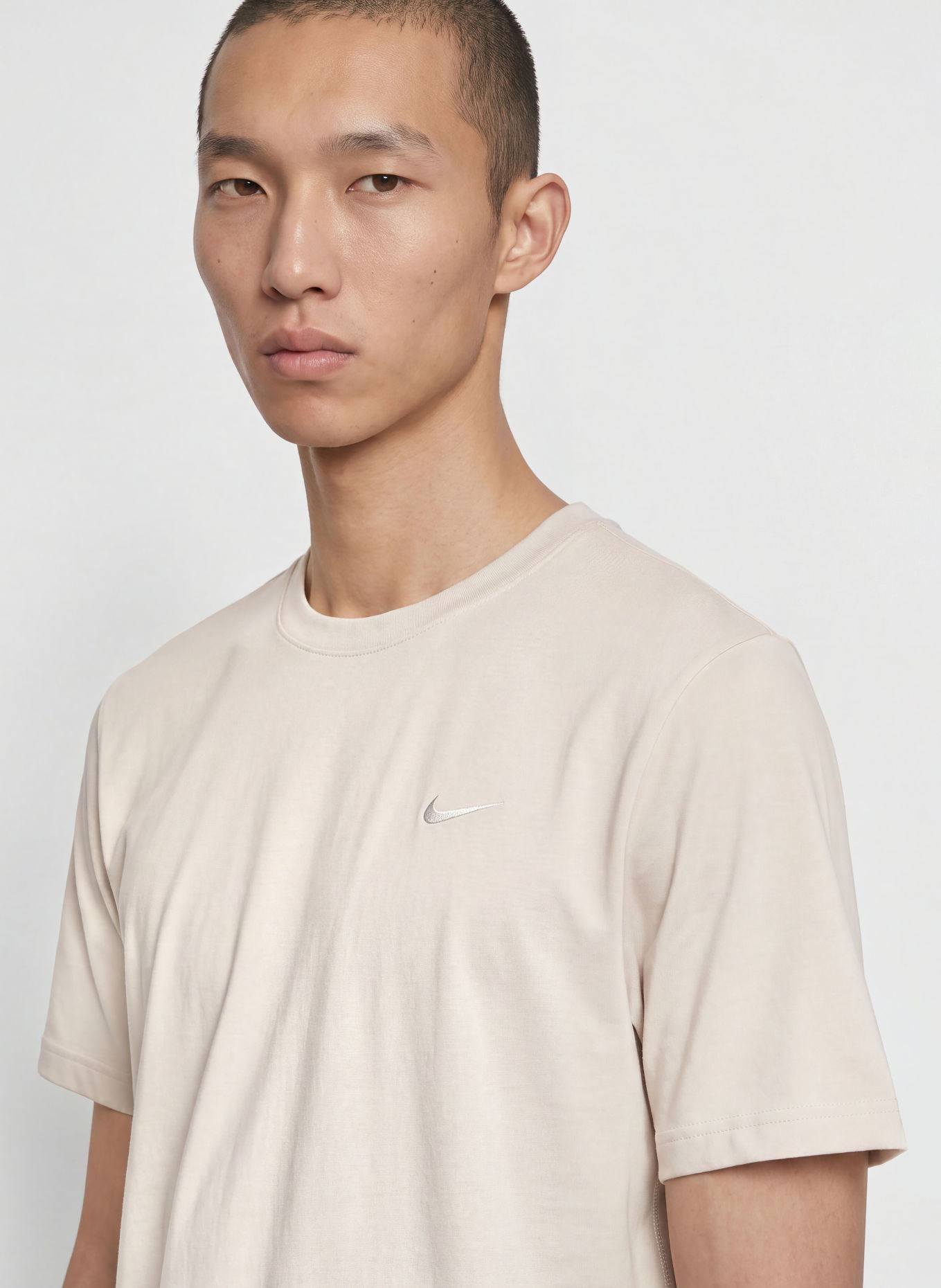 Nike PRIMARY Functional Shirt: BEIGE