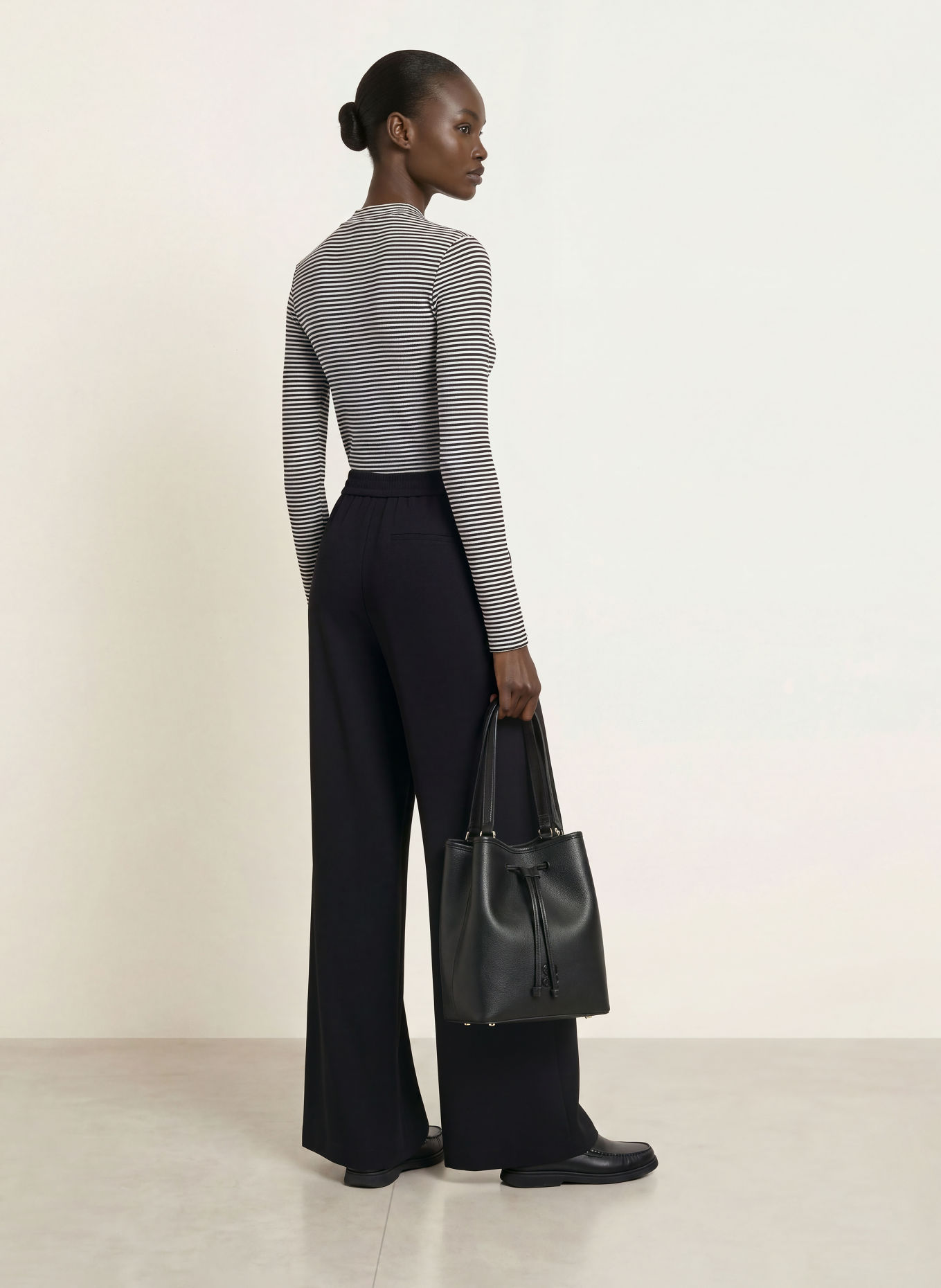BOSS EMARIKA Long-sleeve shirt: DARK BLUE / WHITE