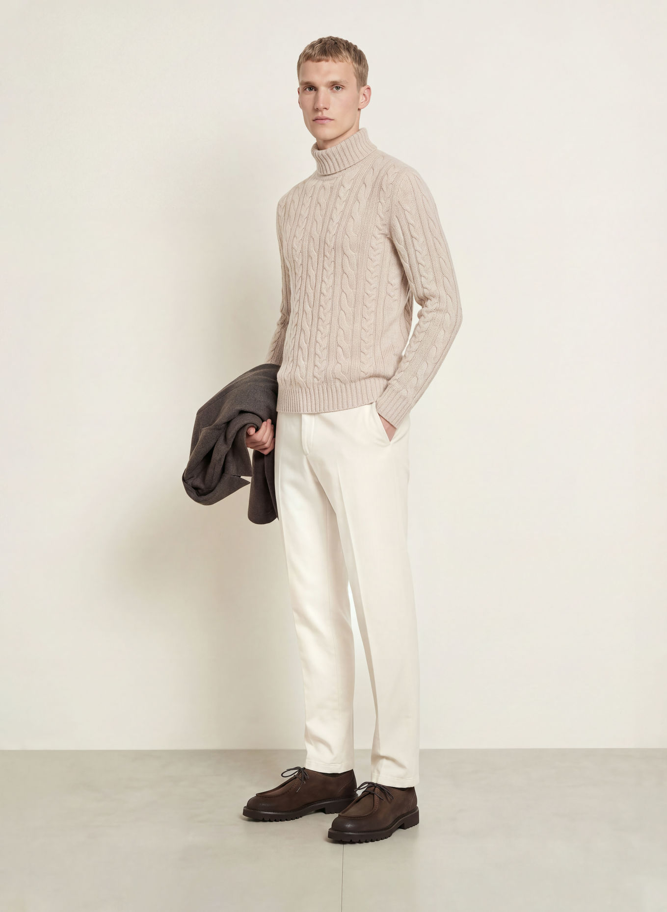 FEDELI Coltrui met col en kasjmier: BEIGE