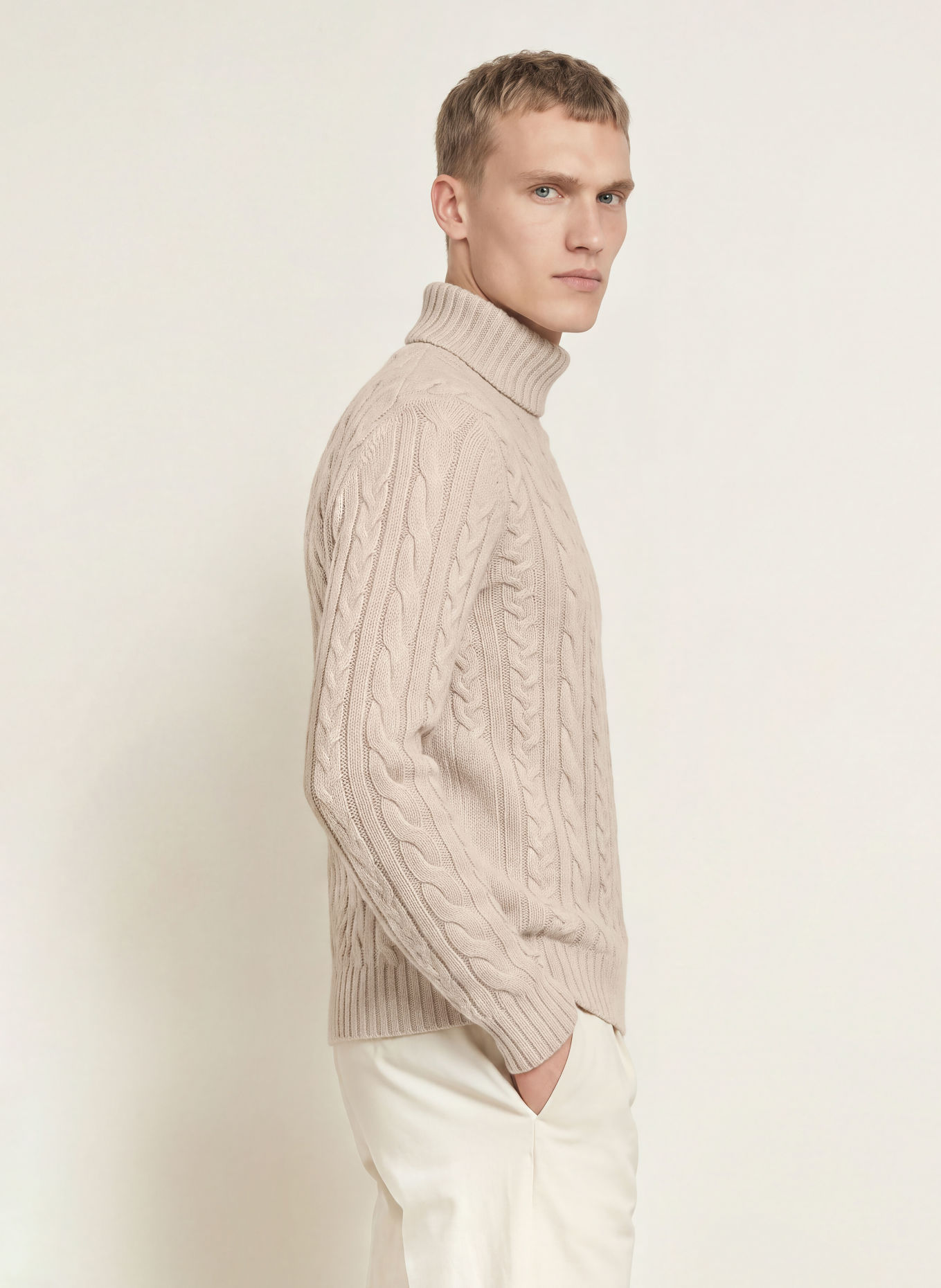 FEDELI Coltrui met col en kasjmier: BEIGE