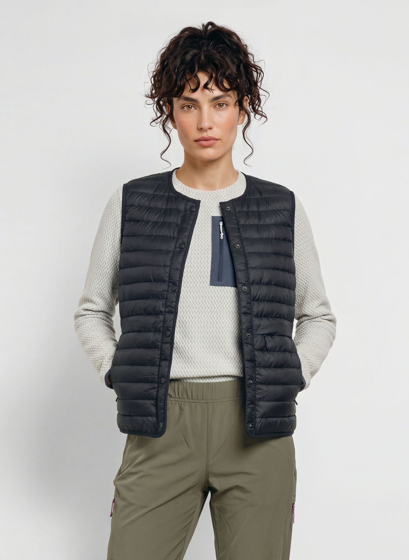 patagonia Lekka kamizelka puchowa REVERSIBLE DOWN SWEATER™ z możliwością noszenia na obie strony: CZARNY