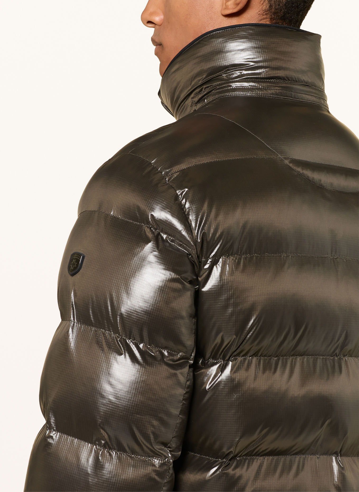WELLENSTEYN BLACKBIRD Quilted Jacket with Detachable Hood: DARK GREEN
