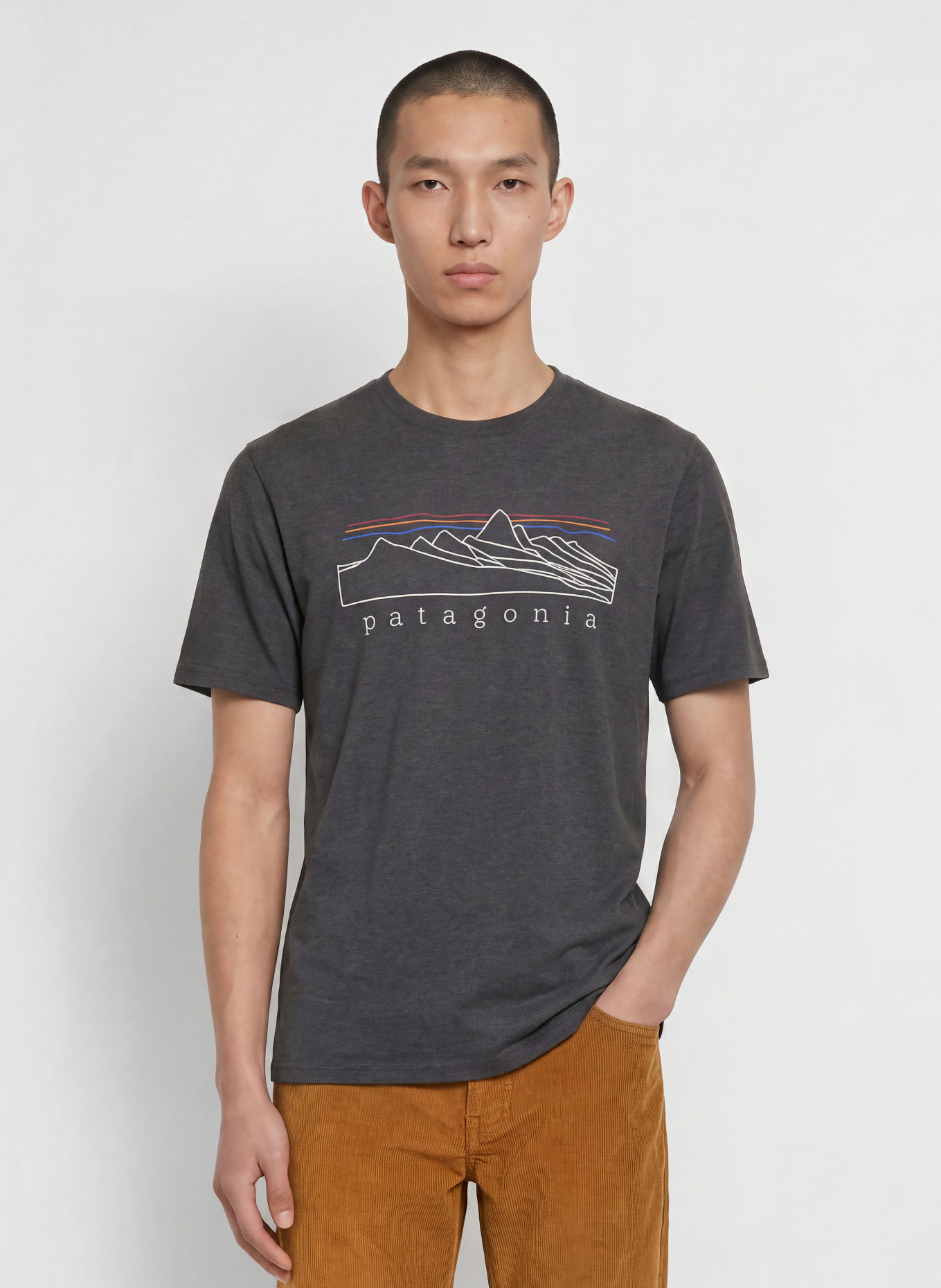 patagonia Trainingsshirt CAP COOL TRAIL: DONKERGRIJS