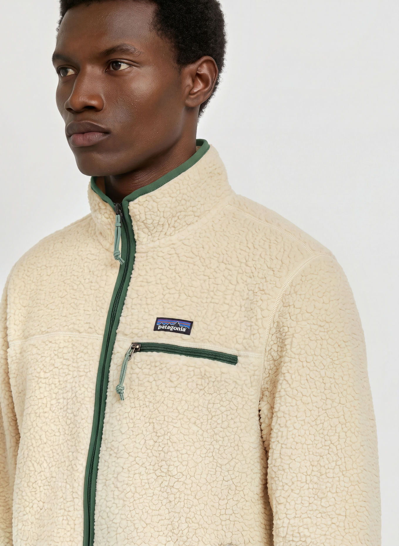 patagonia Kurtka z polaru RETRO PILE: BIAŁY / CIEMNOZIELONY