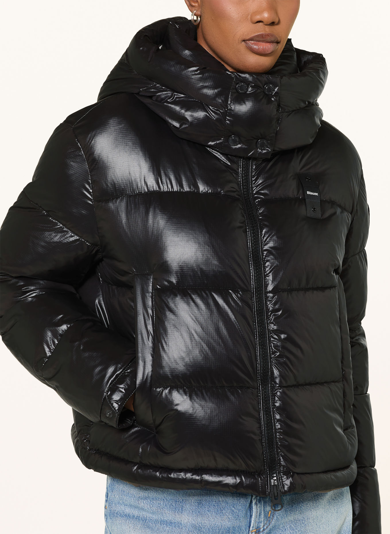 Blauer Steppjacke GLORIA mit abnehmbarer Kapuze: SCHWARZ