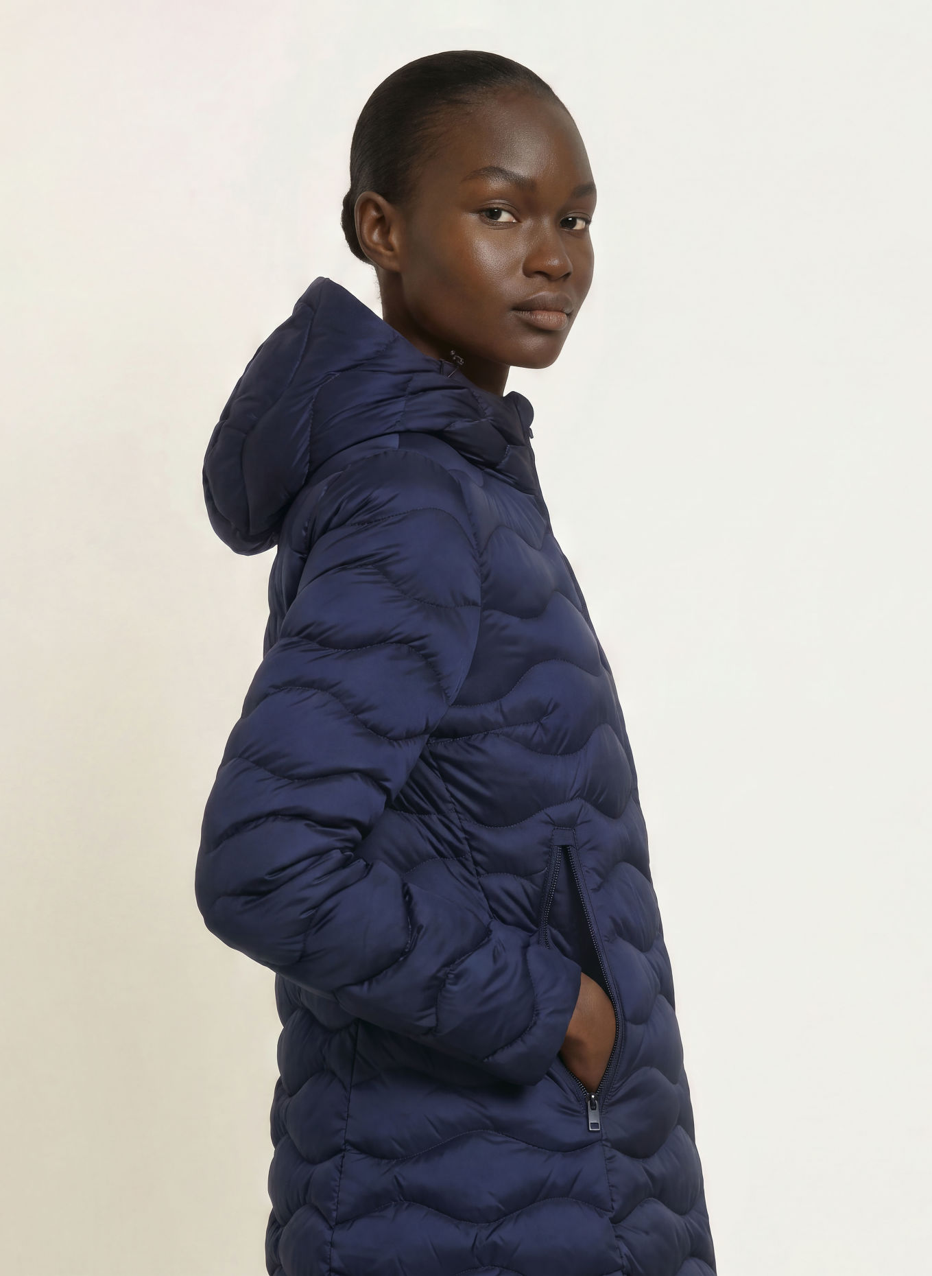 Blauer LYNE Down Jacket with Rhinestones: DARK BLUE
