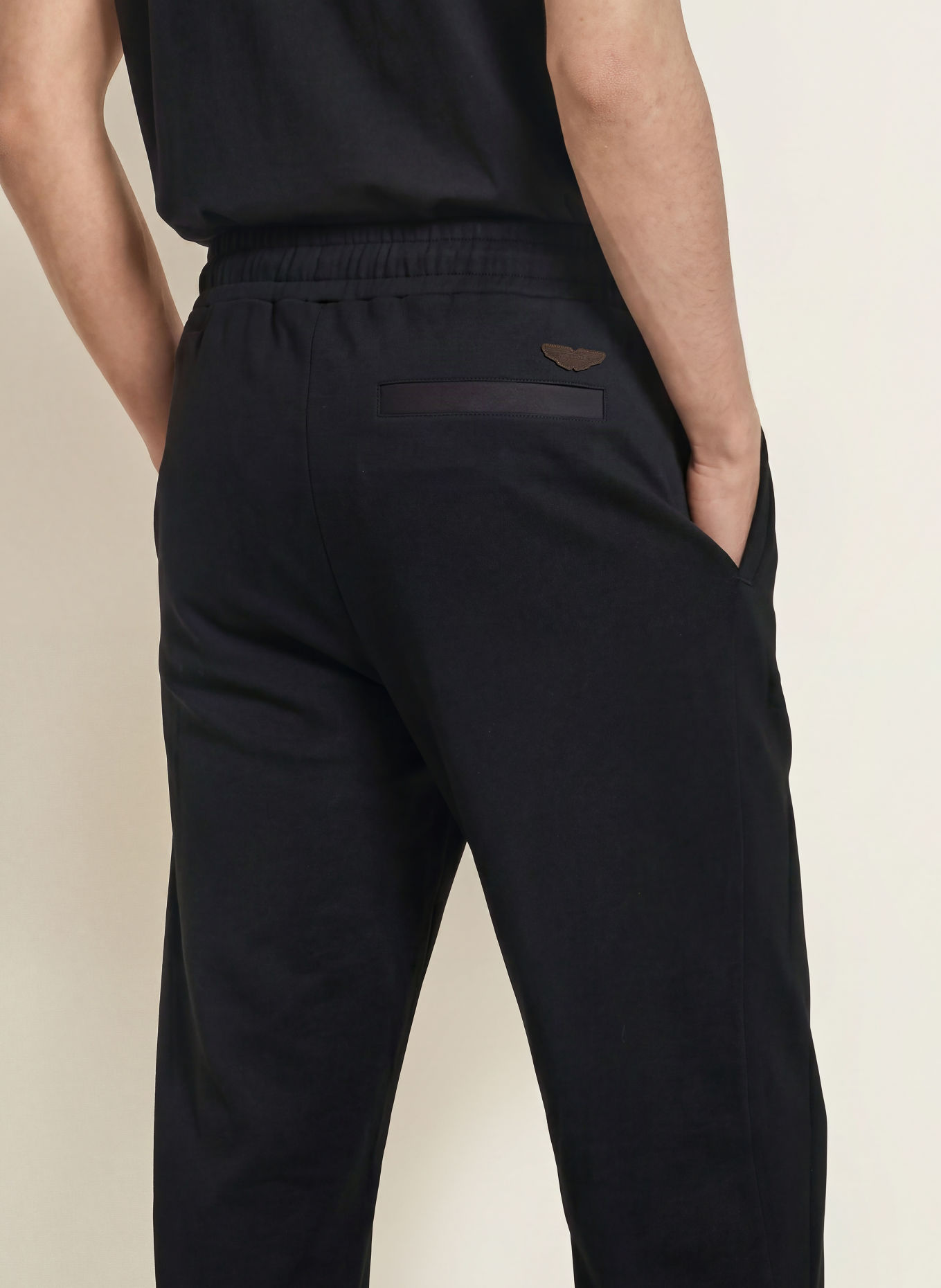 BOSS Hose LEVETE im Jogging-Stil: SCHWARZ