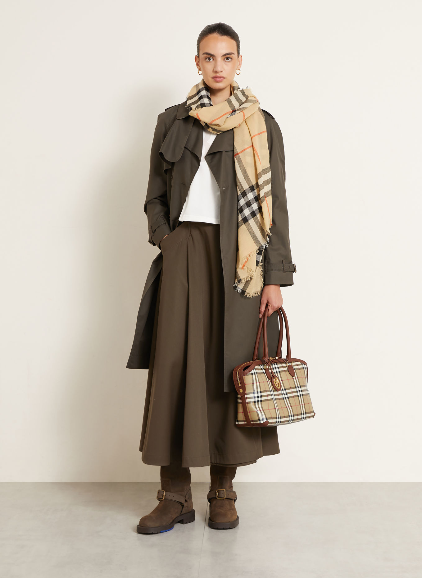 BURBERRY Geantă de cumpărături: MARO / CREM / KAKI