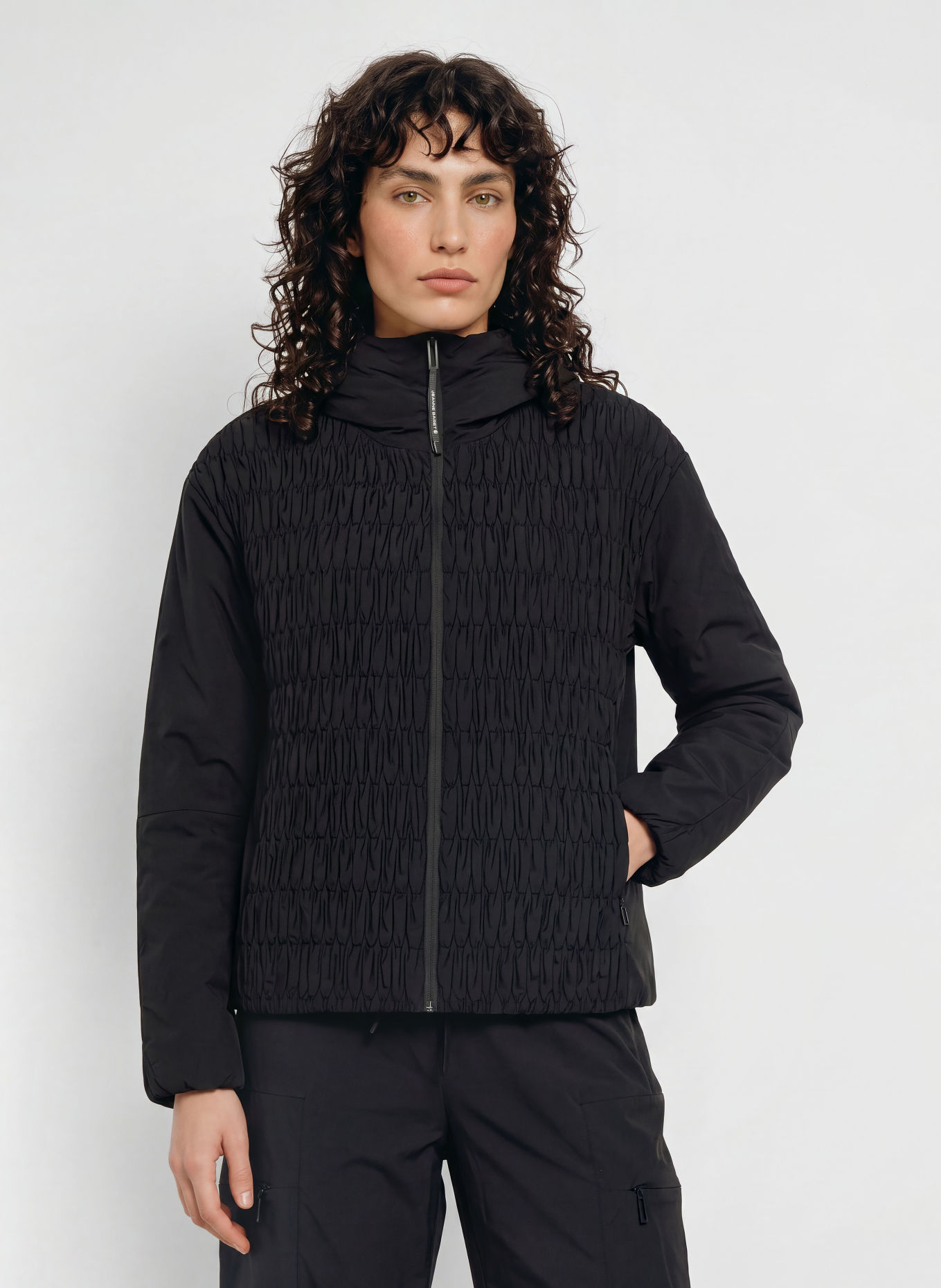 JEANNE BARET Gewatteerde jas SKYE: ZWART