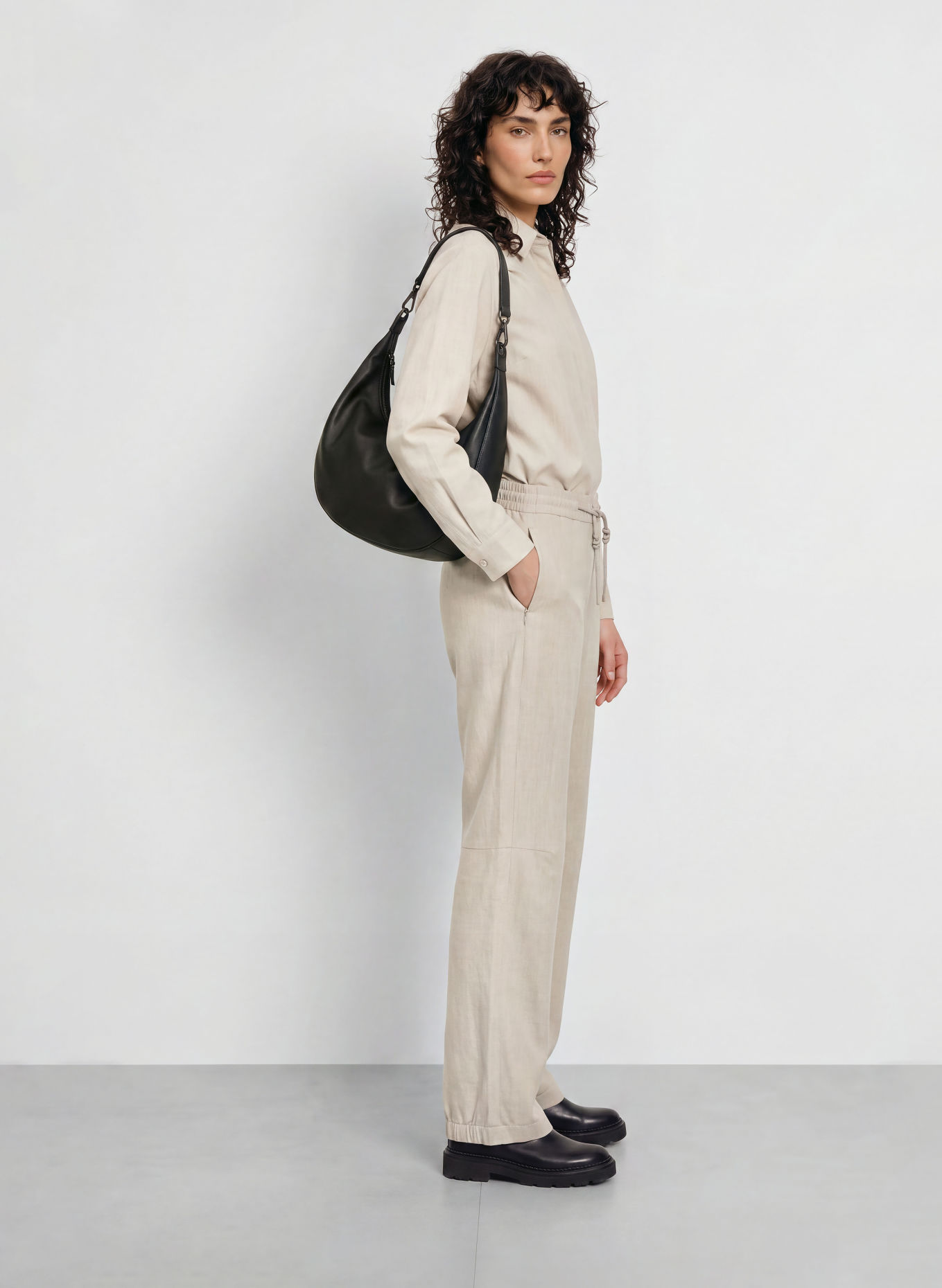 JEANNE BARET Flanellose HELLA: HELLGRAU