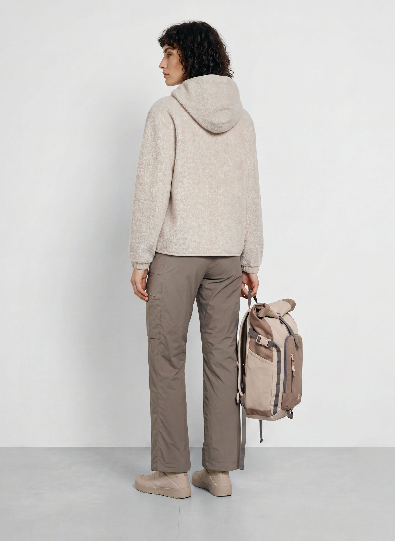 JEANNE BARET GLACE Faux Fur Jacket: BEIGE