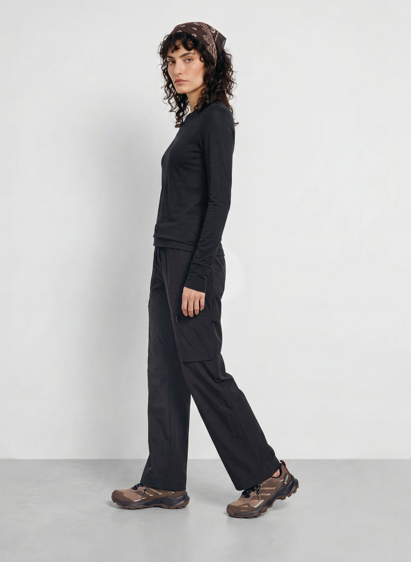 JEANNE BARET Longsleeve AURORA: SCHWARZ