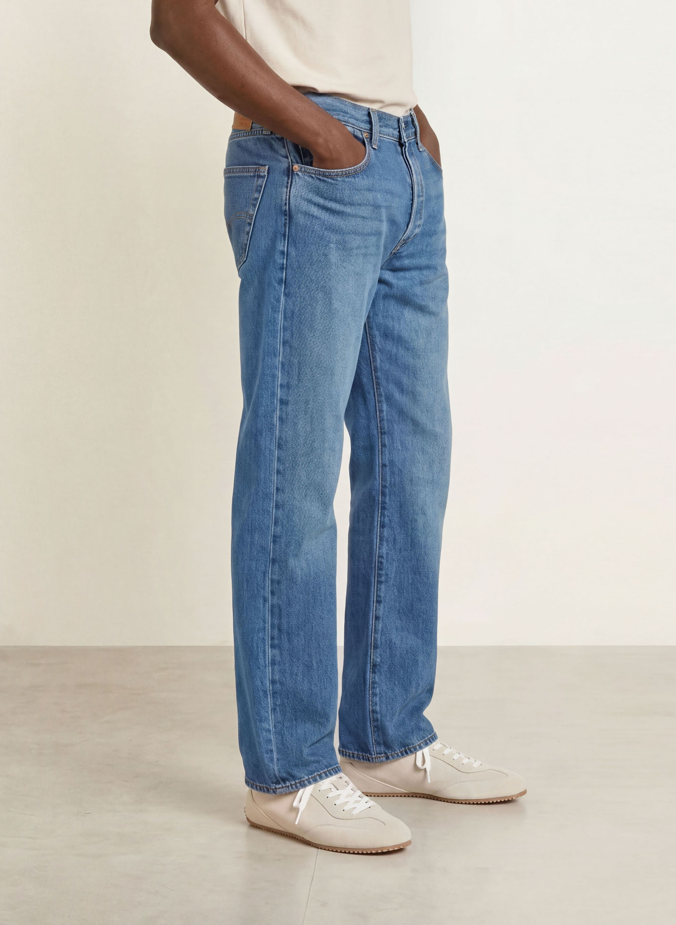 Levi's® Jeans 501® Straight Fit: 39 Med Indigo - Worn In