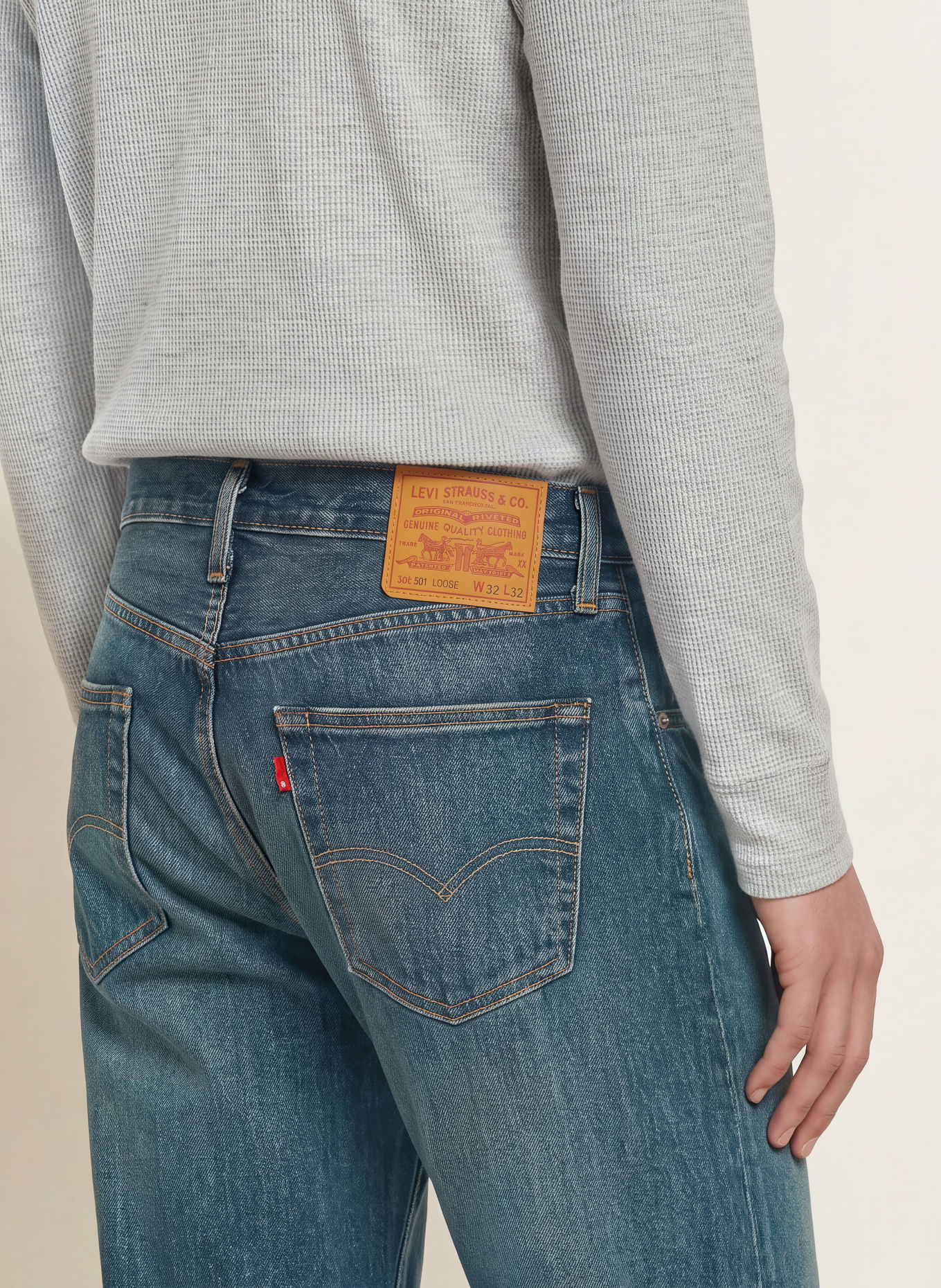 Levi's® Jeans 501 Loose Fit: 26 Dark Indigo - Worn In