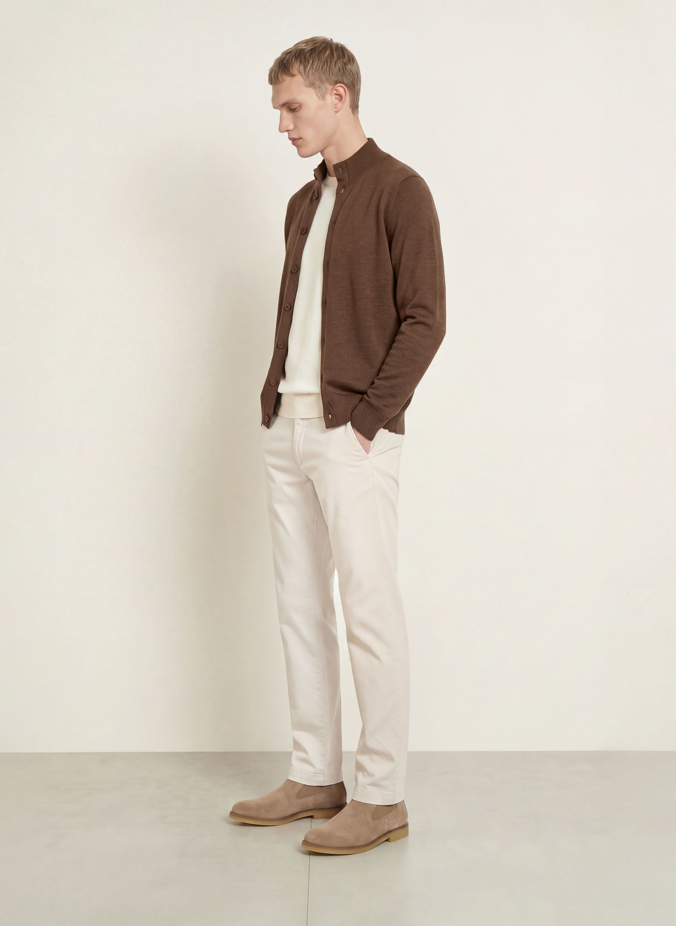 OLYMP SIGNATURE Strickjacke aus Merinowolle: DUNKELBRAUN