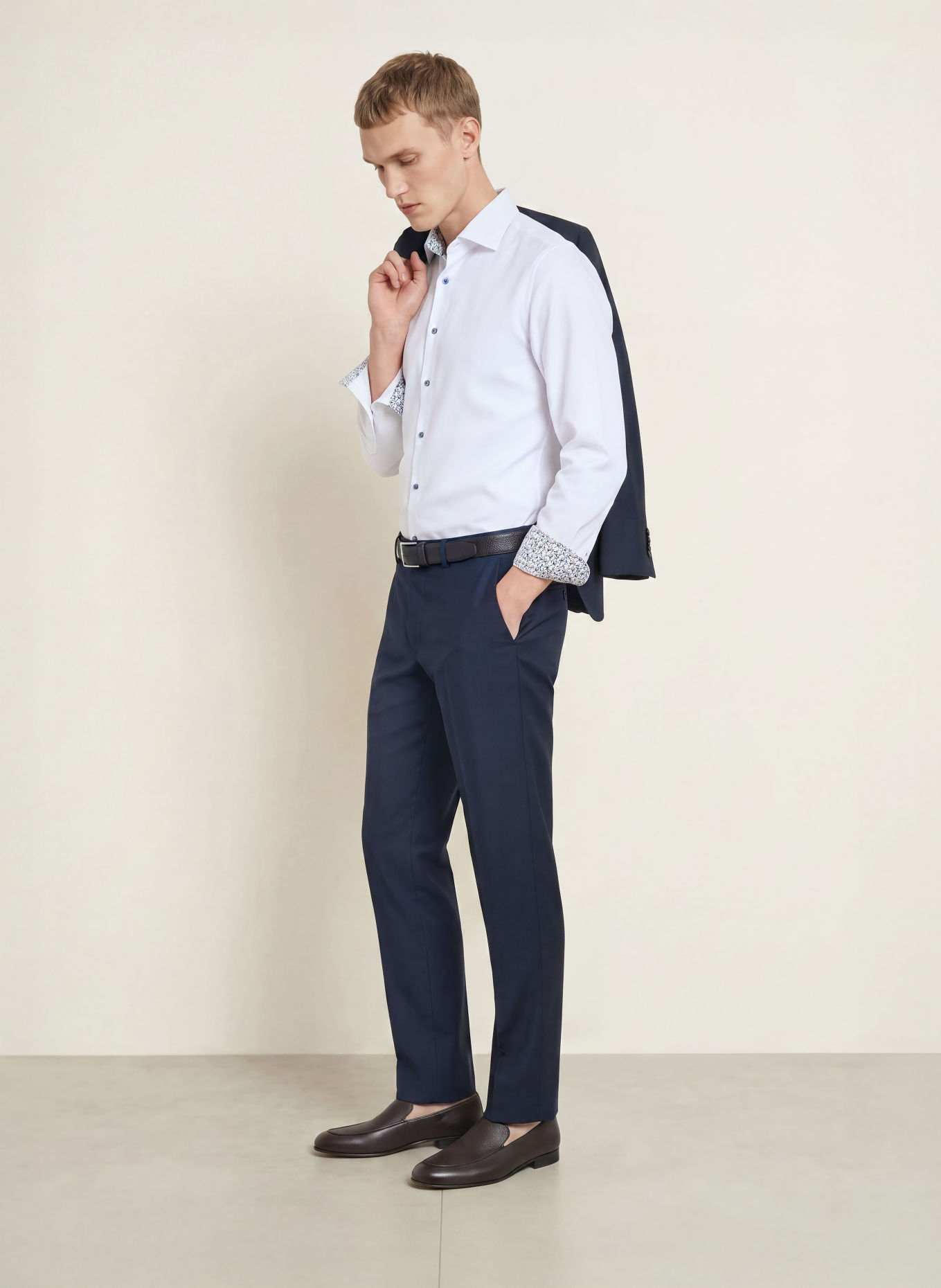 OLYMP SIGNATURE Košile SIGNATURE, střih tailored fit: BÍLÁ