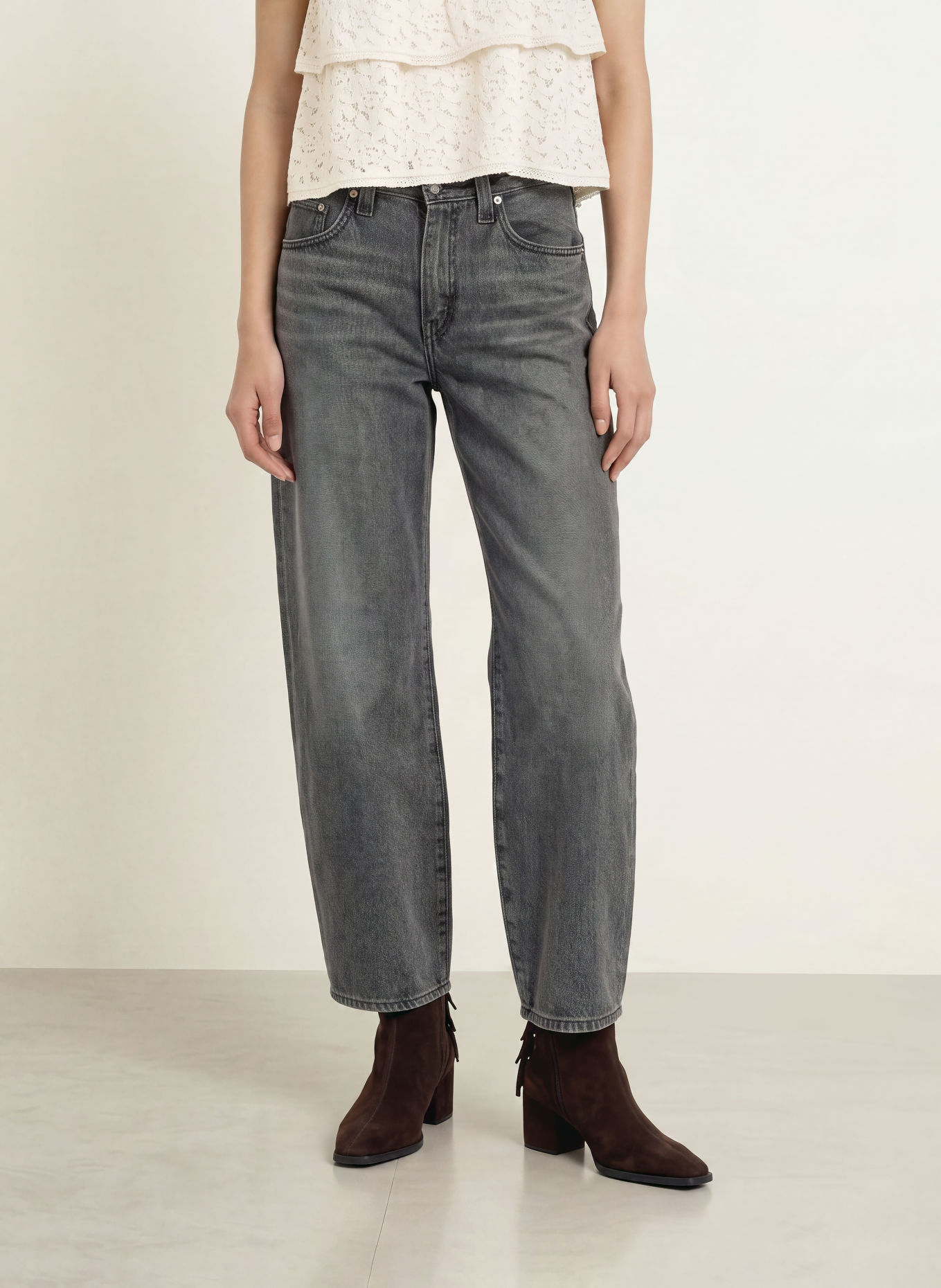 Levi's® Barrel-leg jeans: 02 Med Indigo - Worn In