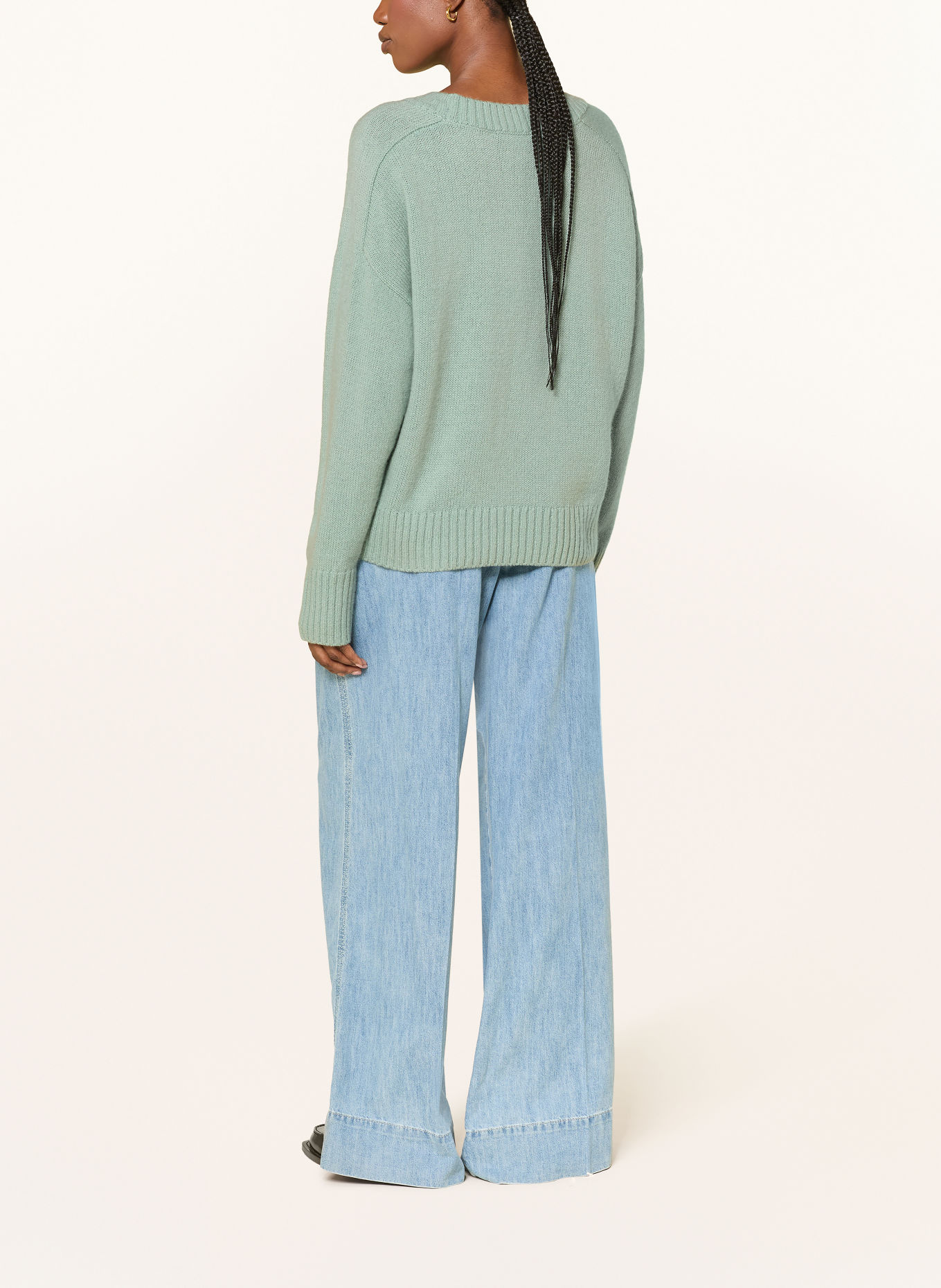 windsor. Pullover: MINT