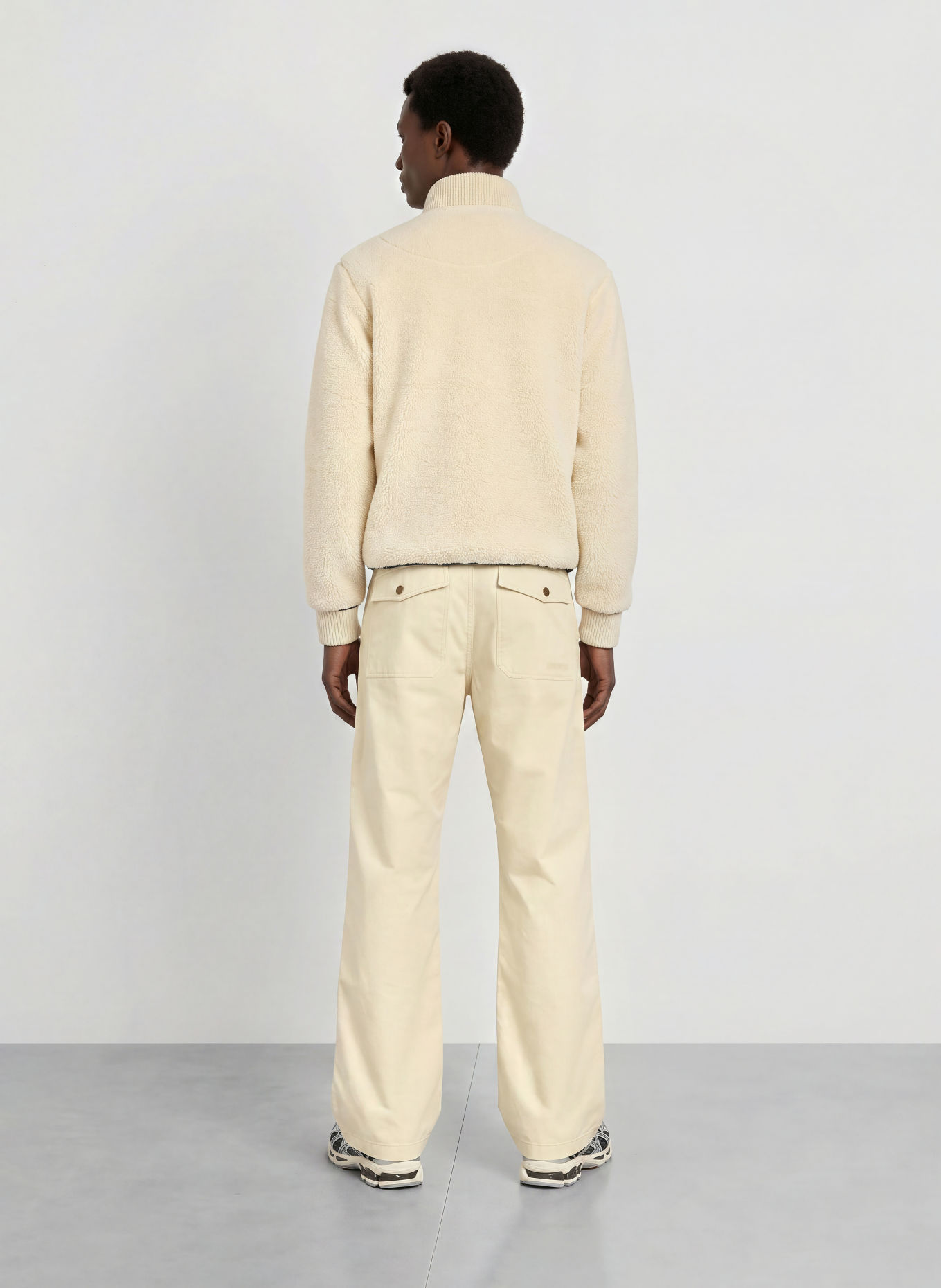 NAPAPIJRI Broek met oversized pasvorm: BEIGE