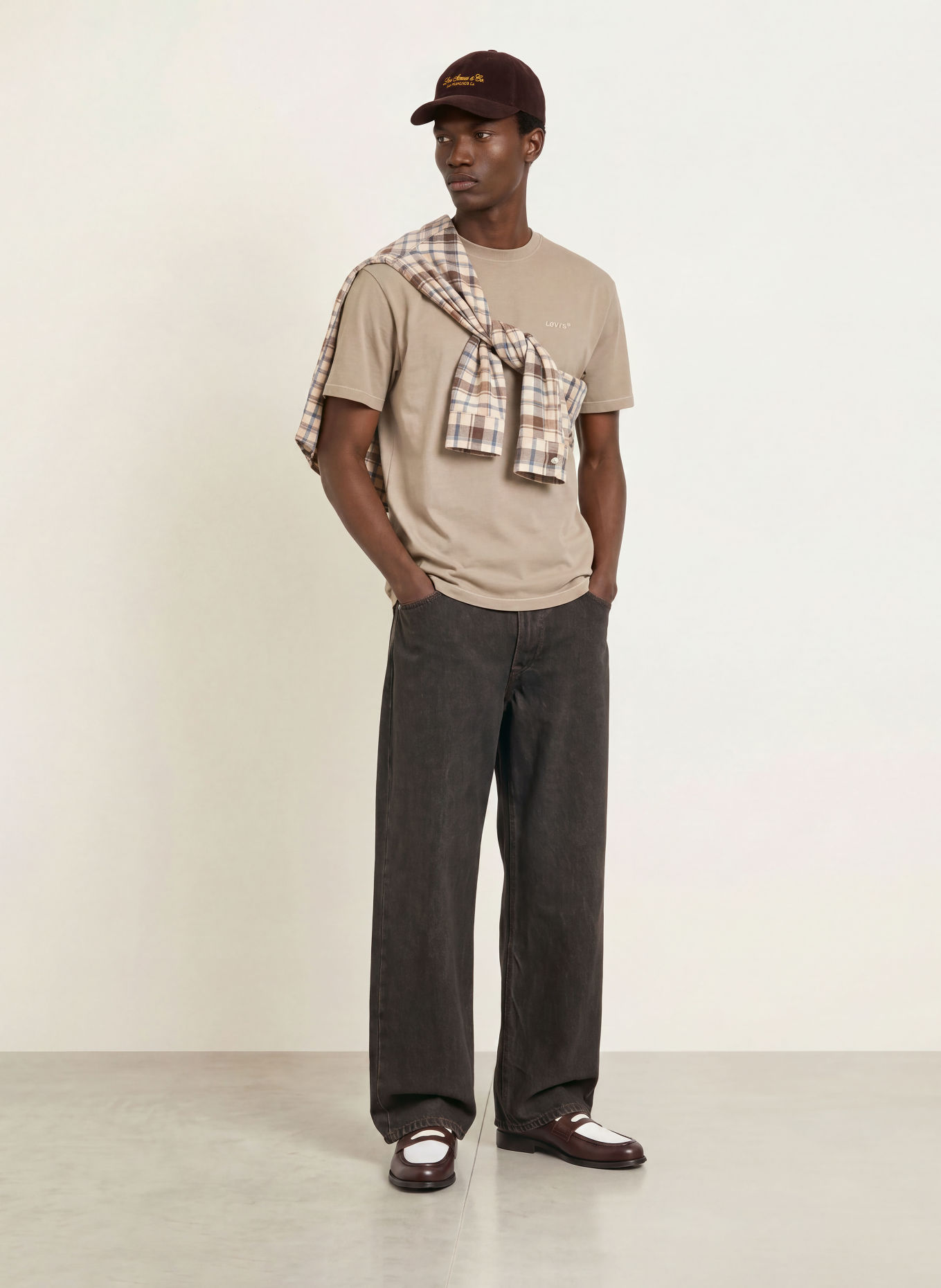 Levi's® T-shirt: BRUIN