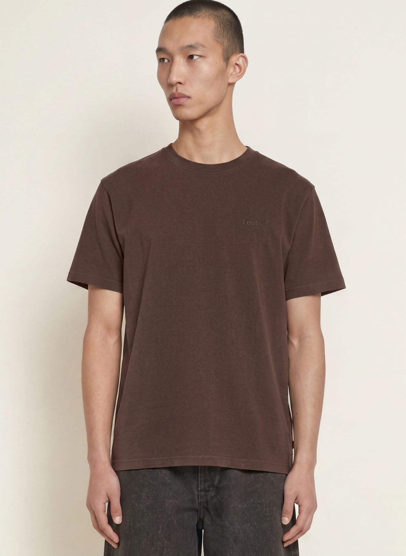 Levi's® Tričko: TMAVĚ HNĚDÁ