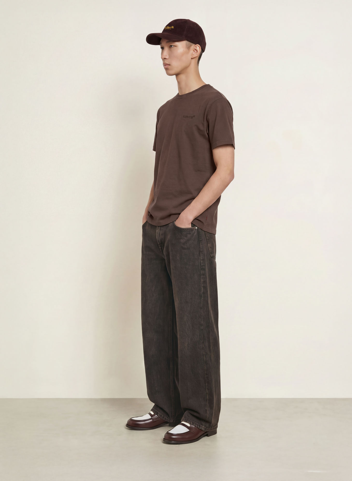 Levi's® Tričko: TMAVĚ HNĚDÁ