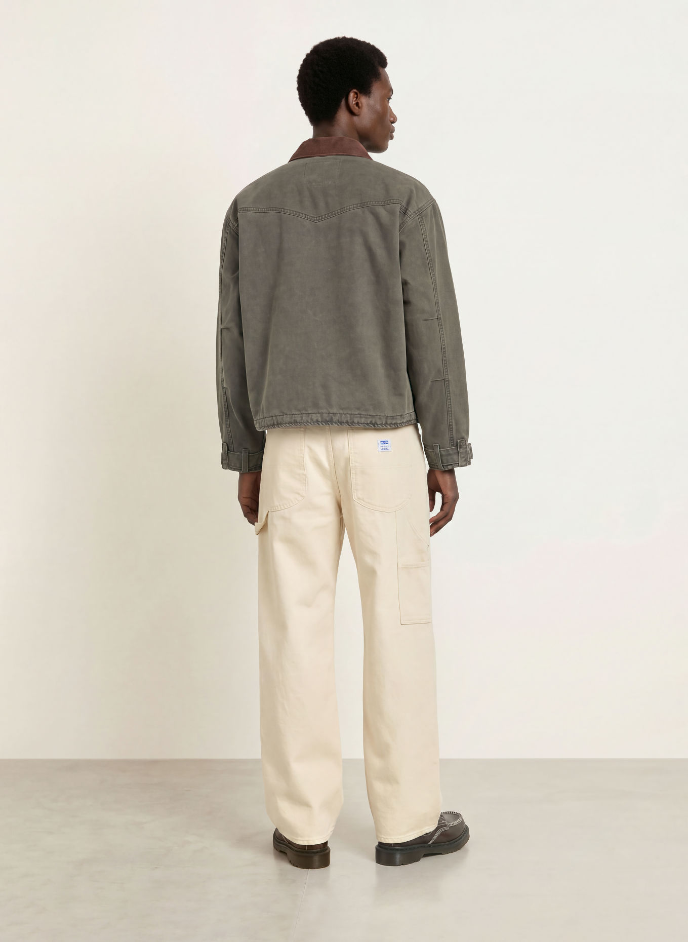 Levi's® HILLTOP Jacket: KHAKI / BROWN