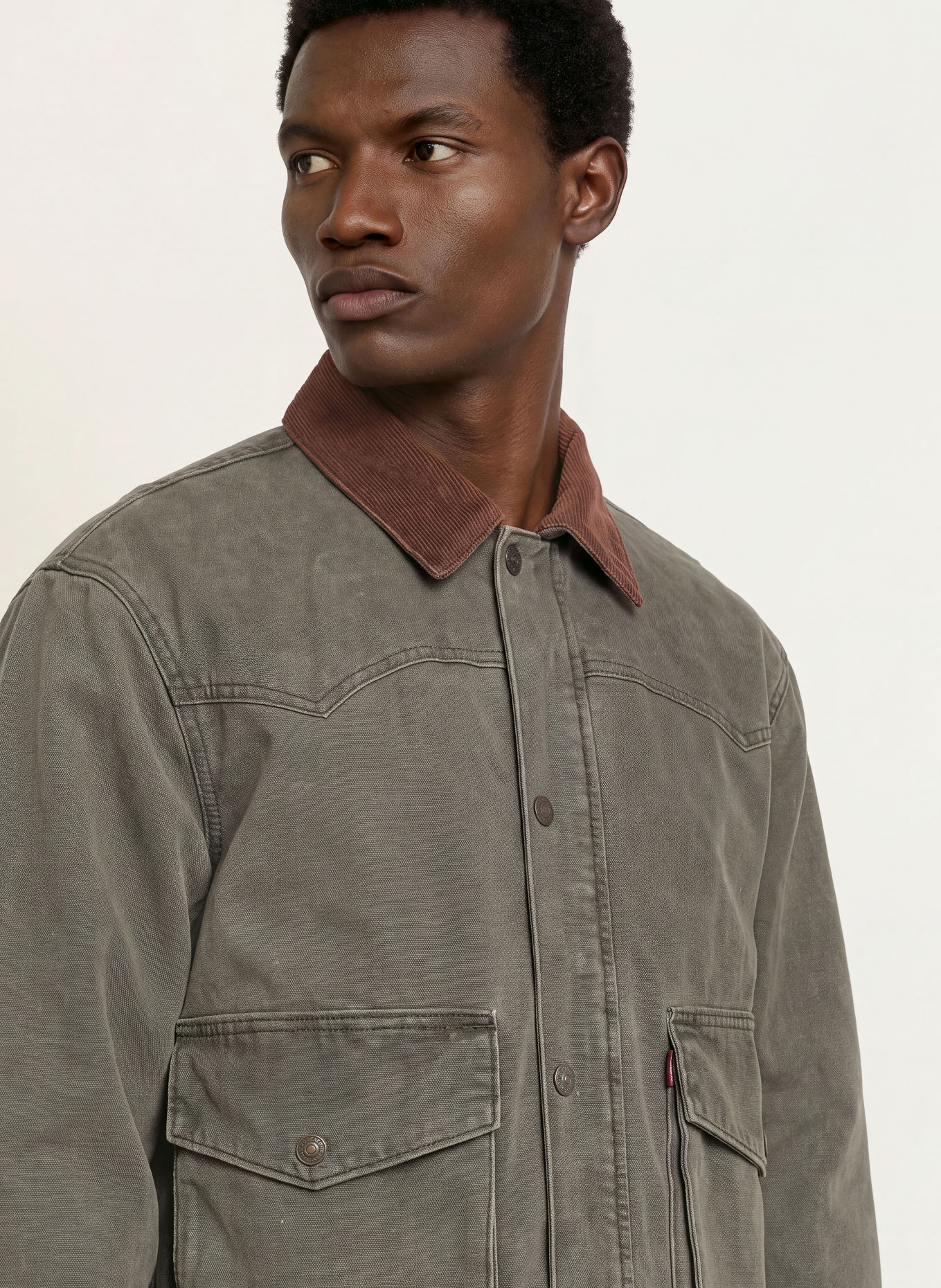 Levi's® HILLTOP Jacket: KHAKI / BROWN