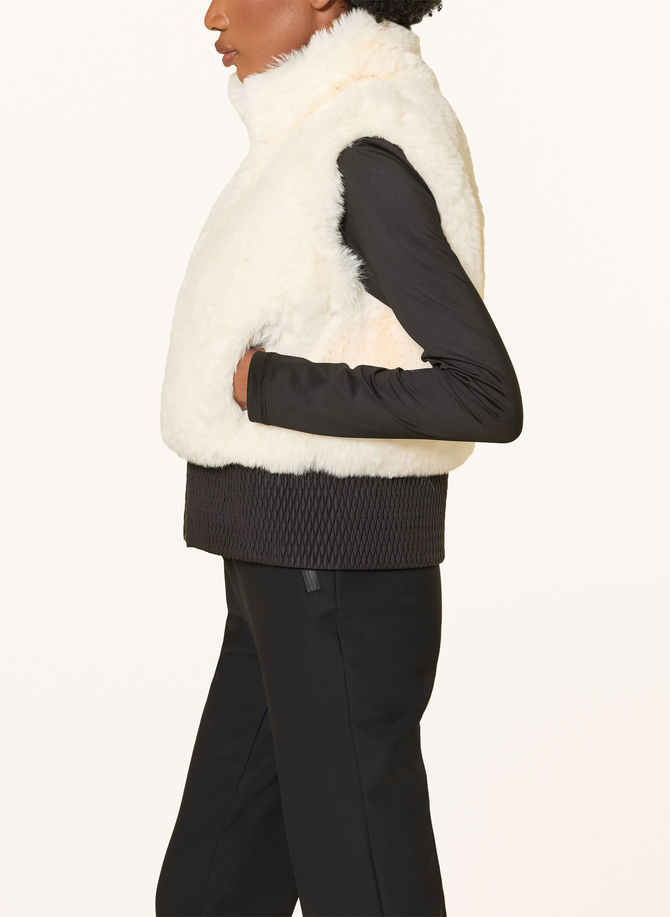 MRS & HUGS Veste i teddypels: HVID