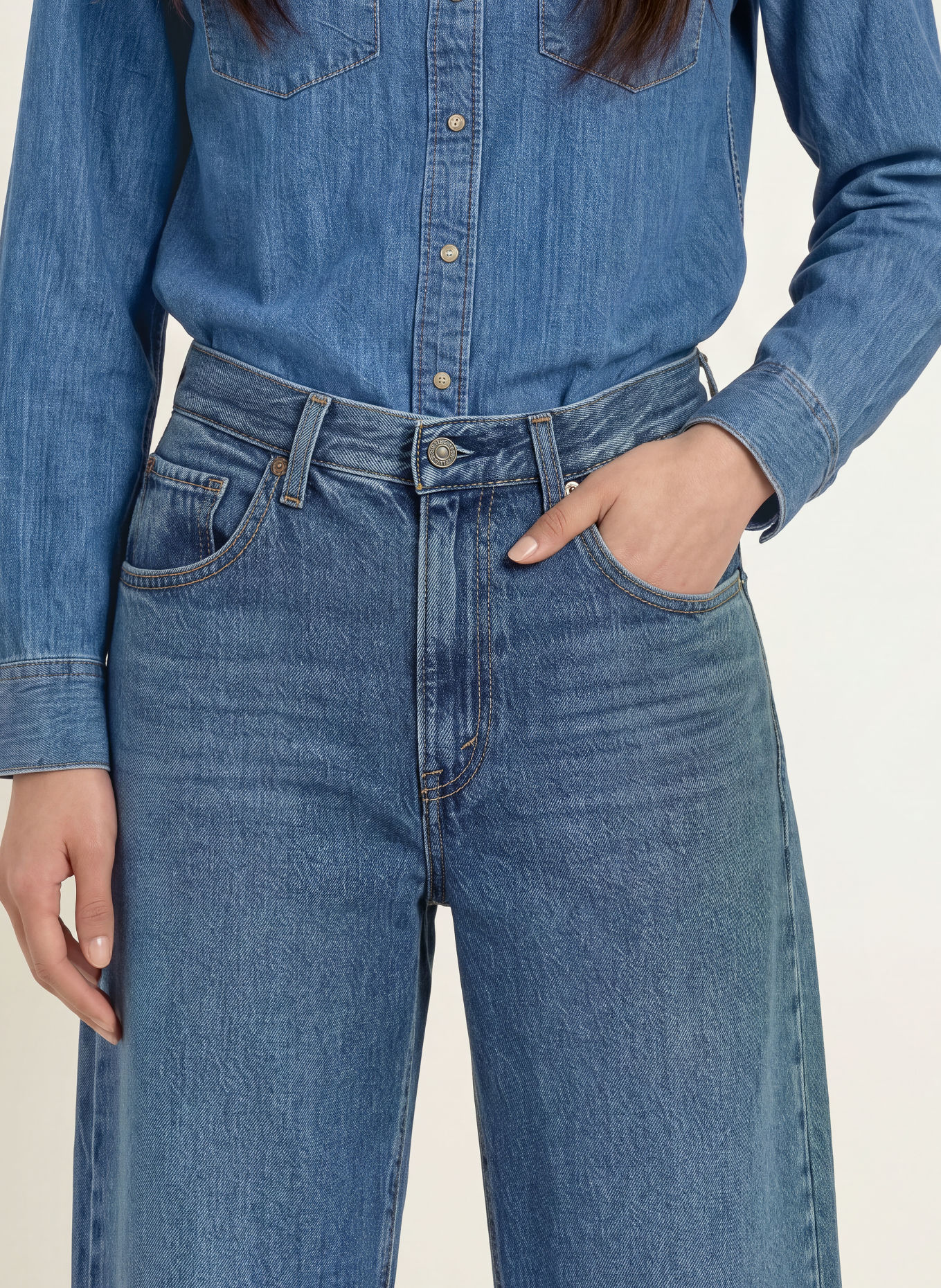 Levi's® Jean wide leg CINCH: 01 Med Indigo - Worn In