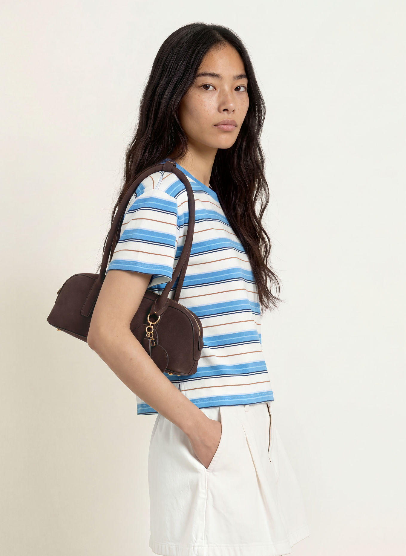 Levi's® T-shirt: BLANC / BLEU / NOIR