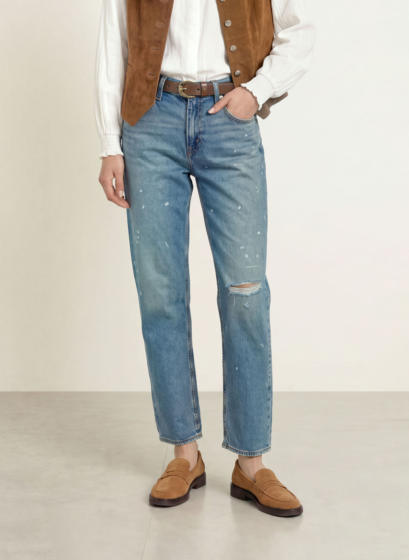 Levi's® Distressed jeans: 02 Med Indigo - Worn In