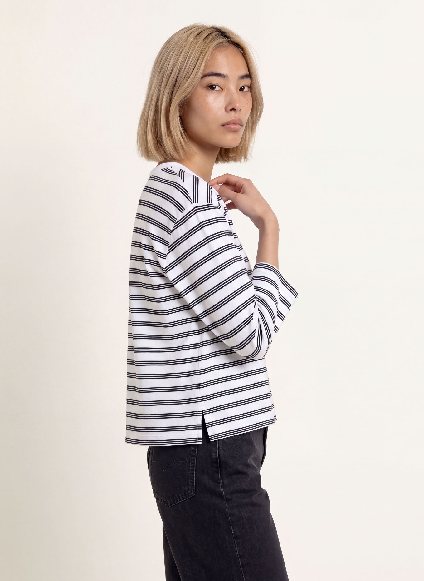 Levi's® Longsleeve PALOMA: WEISS / SCHWARZ