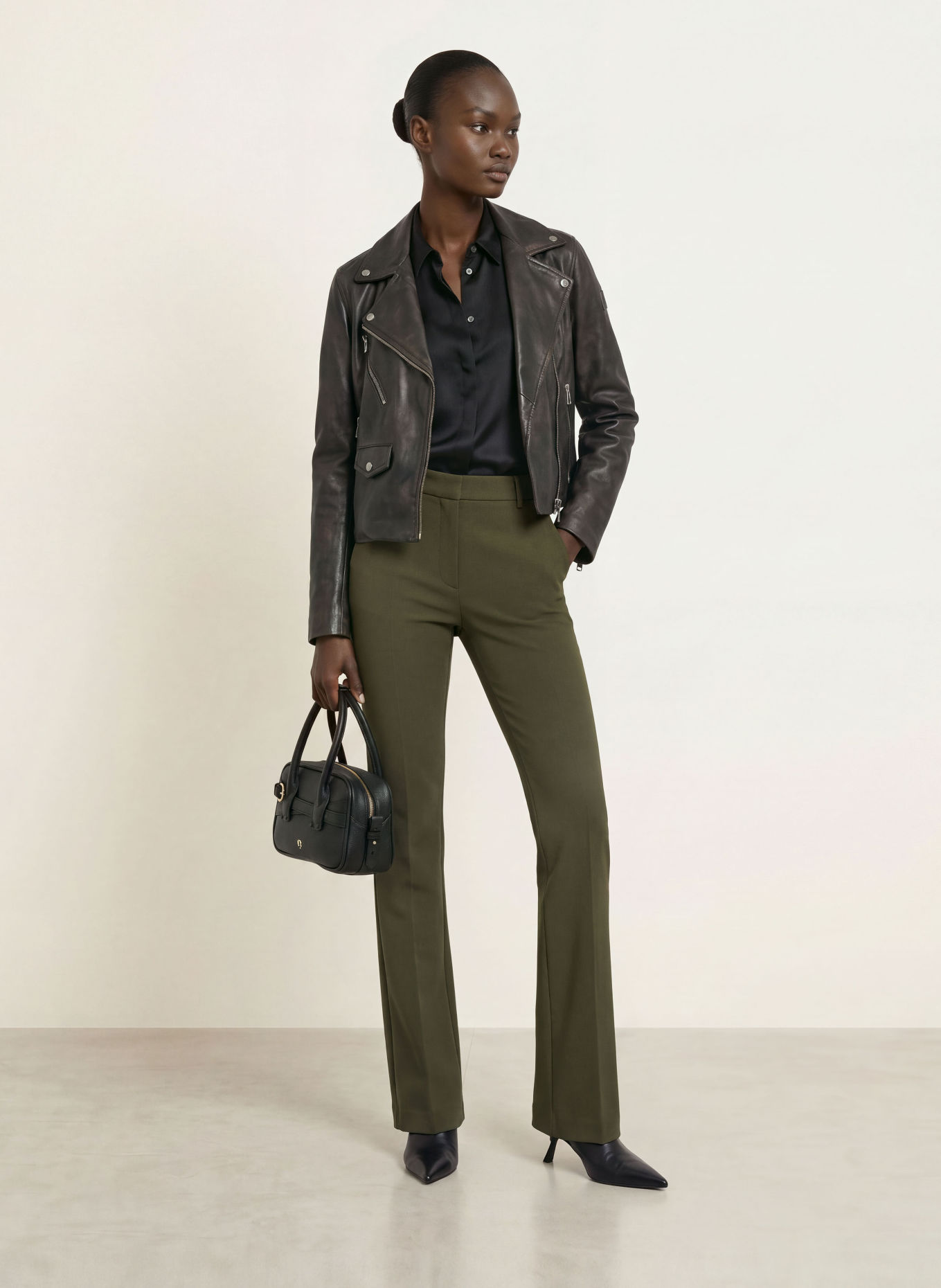 PATRIZIA PEPE Trousers: KHAKI