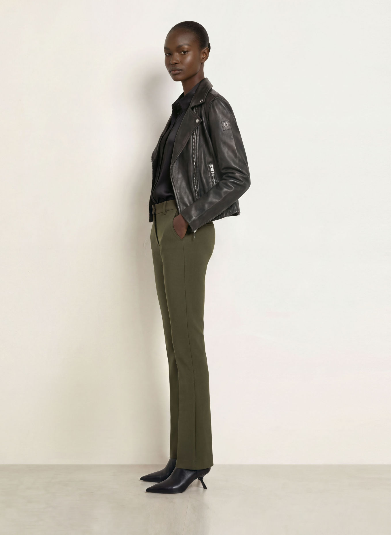PATRIZIA PEPE Trousers: KHAKI