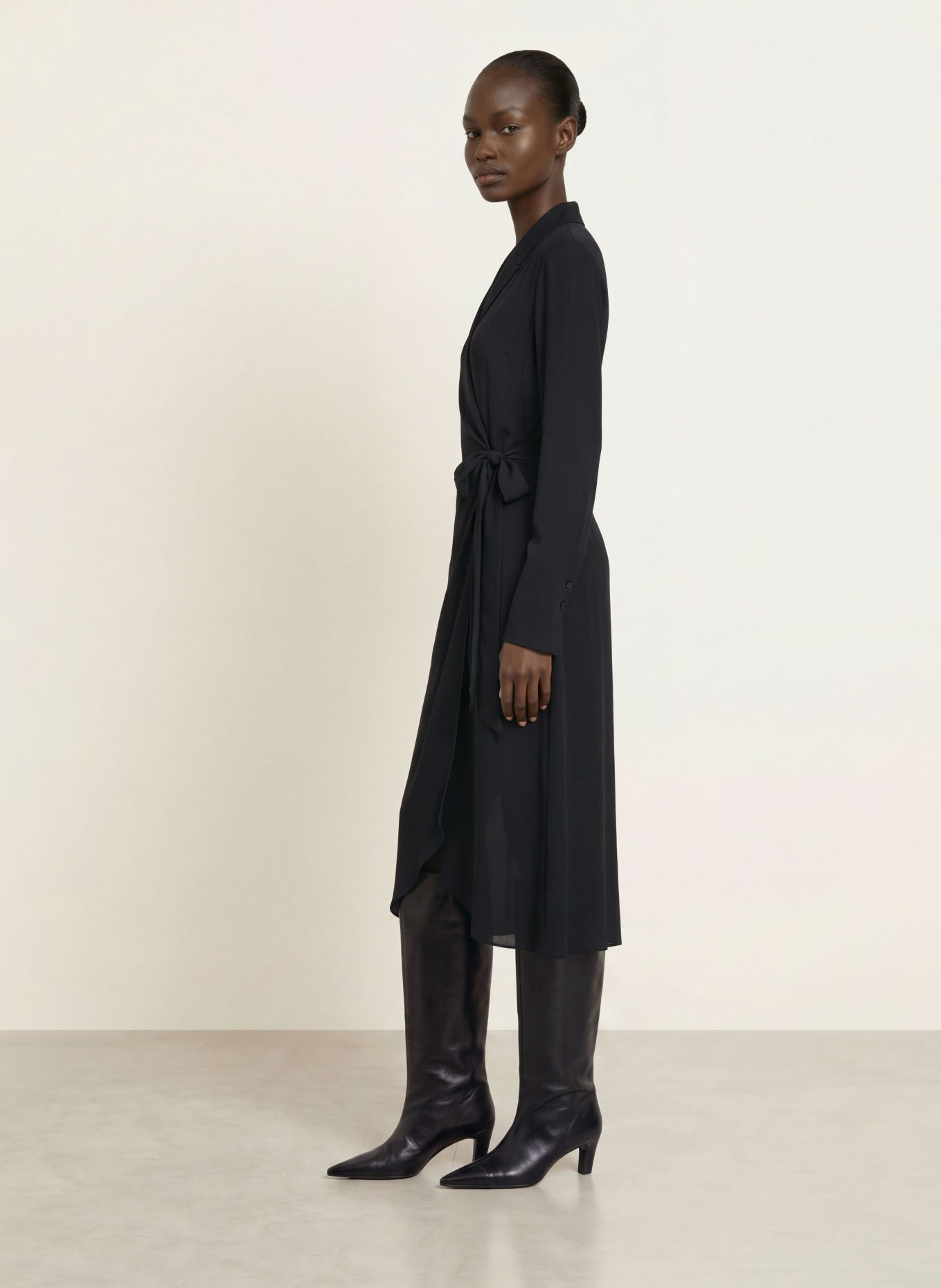 PATRIZIA PEPE Wickelkleid: SCHWARZ