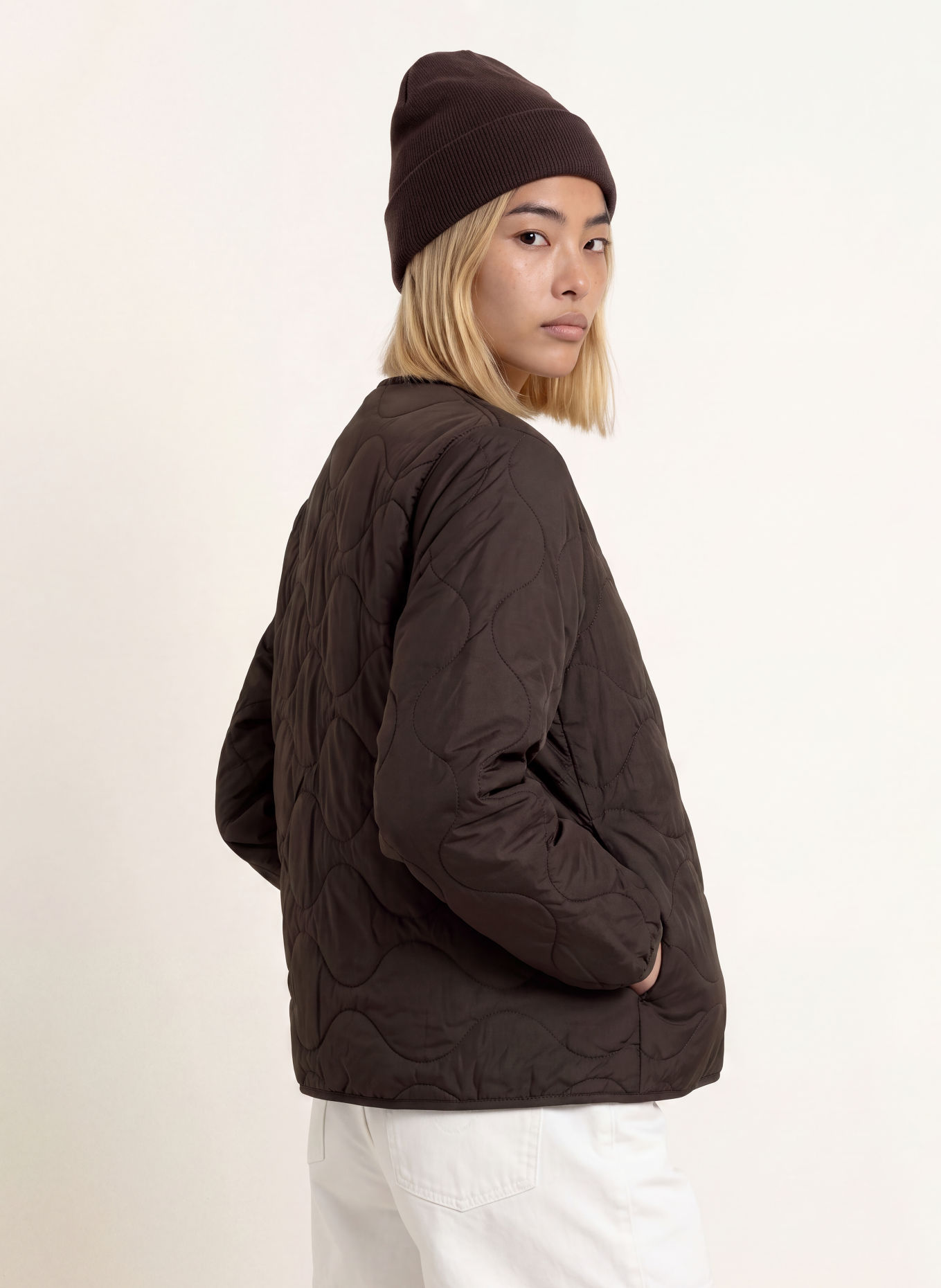 carhartt WIP Gewatteerde jas SKYE LINER: MARRON FONCÉ