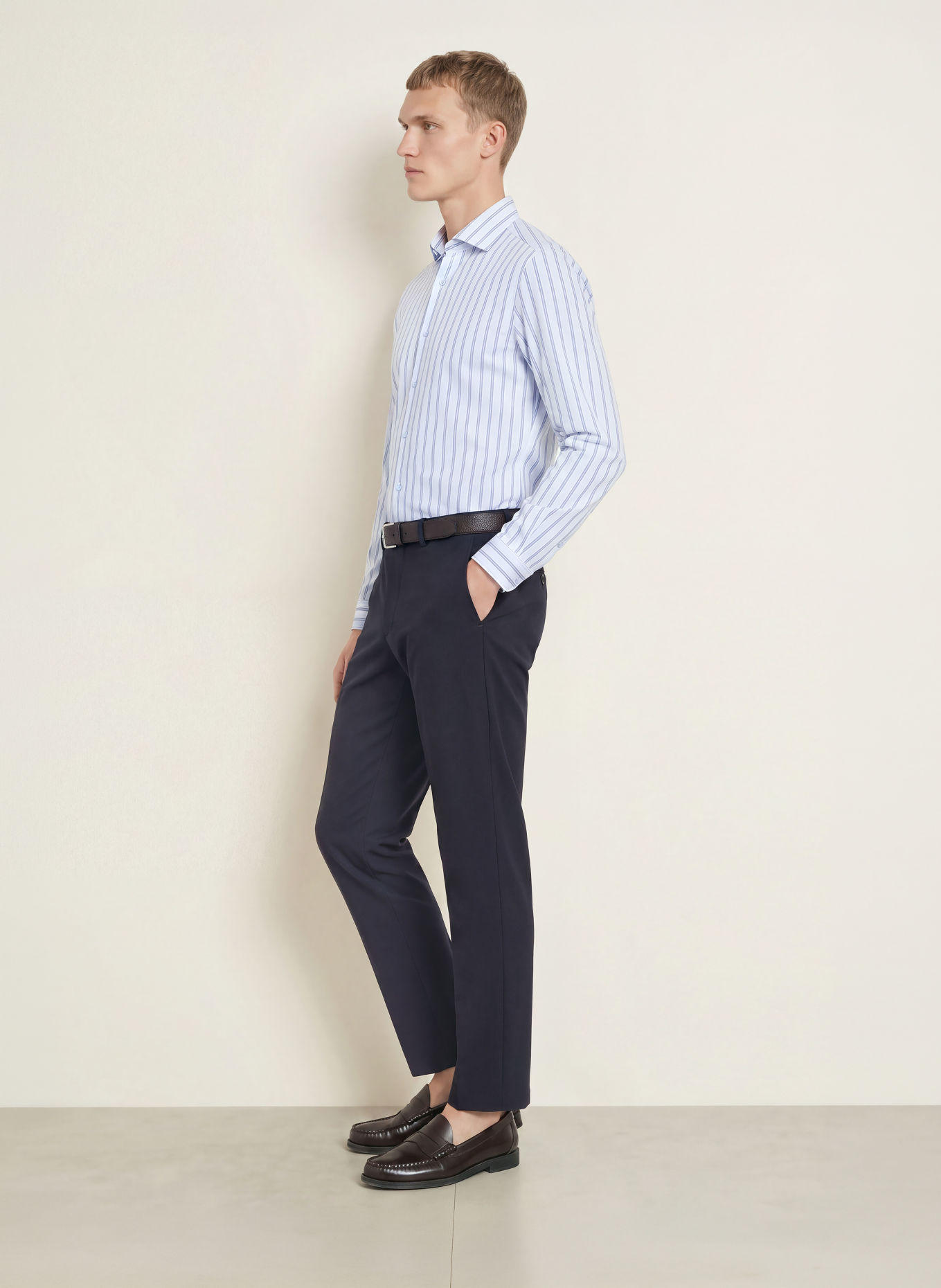 PAUL Skjorta, Shaped Fit: VIT / LJUSBLÅ / MÖRKBLÅ