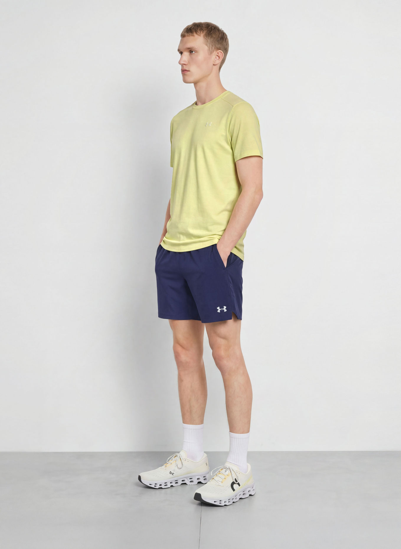 UNDER ARMOUR Koszulka funkcyjna UA THE BOUNCY TEE: JASNOŻÓŁTY