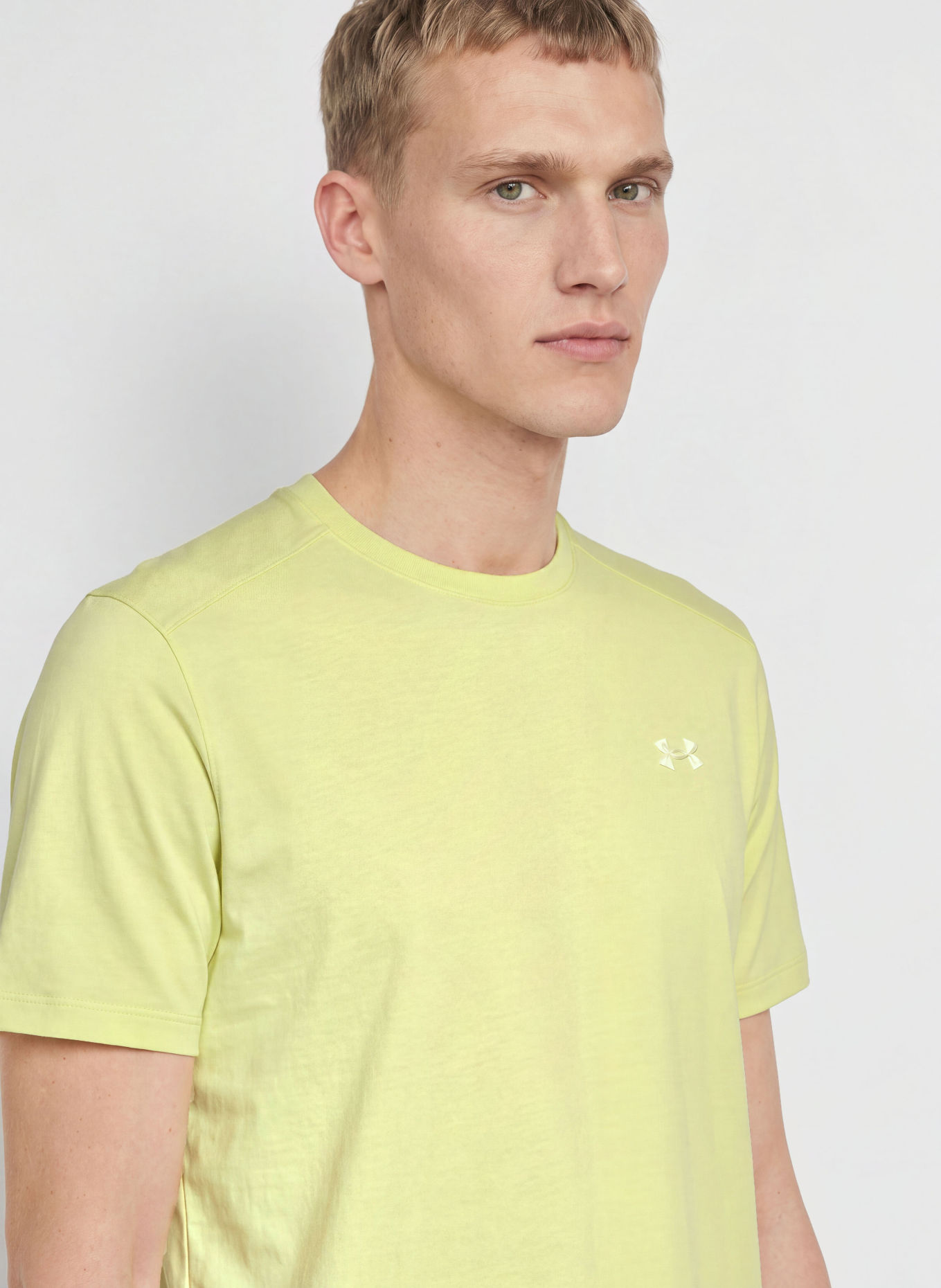 UNDER ARMOUR Koszulka funkcyjna UA THE BOUNCY TEE: JASNOŻÓŁTY