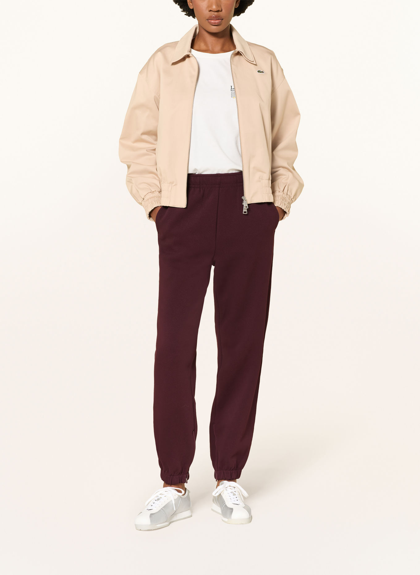 LACOSTE Broek: DONKERROOD