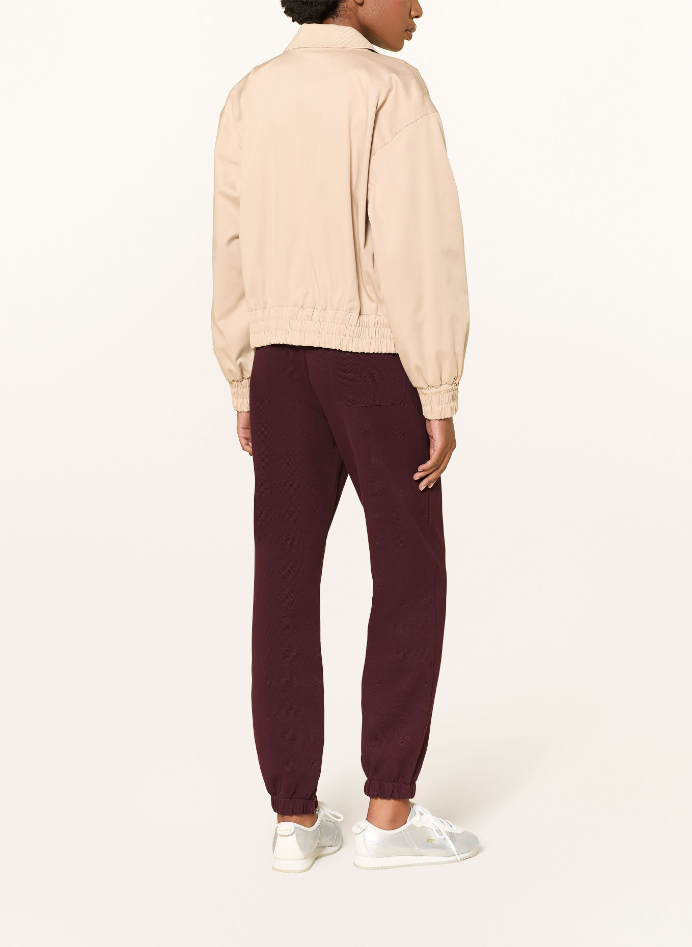 LACOSTE Broek: DONKERROOD