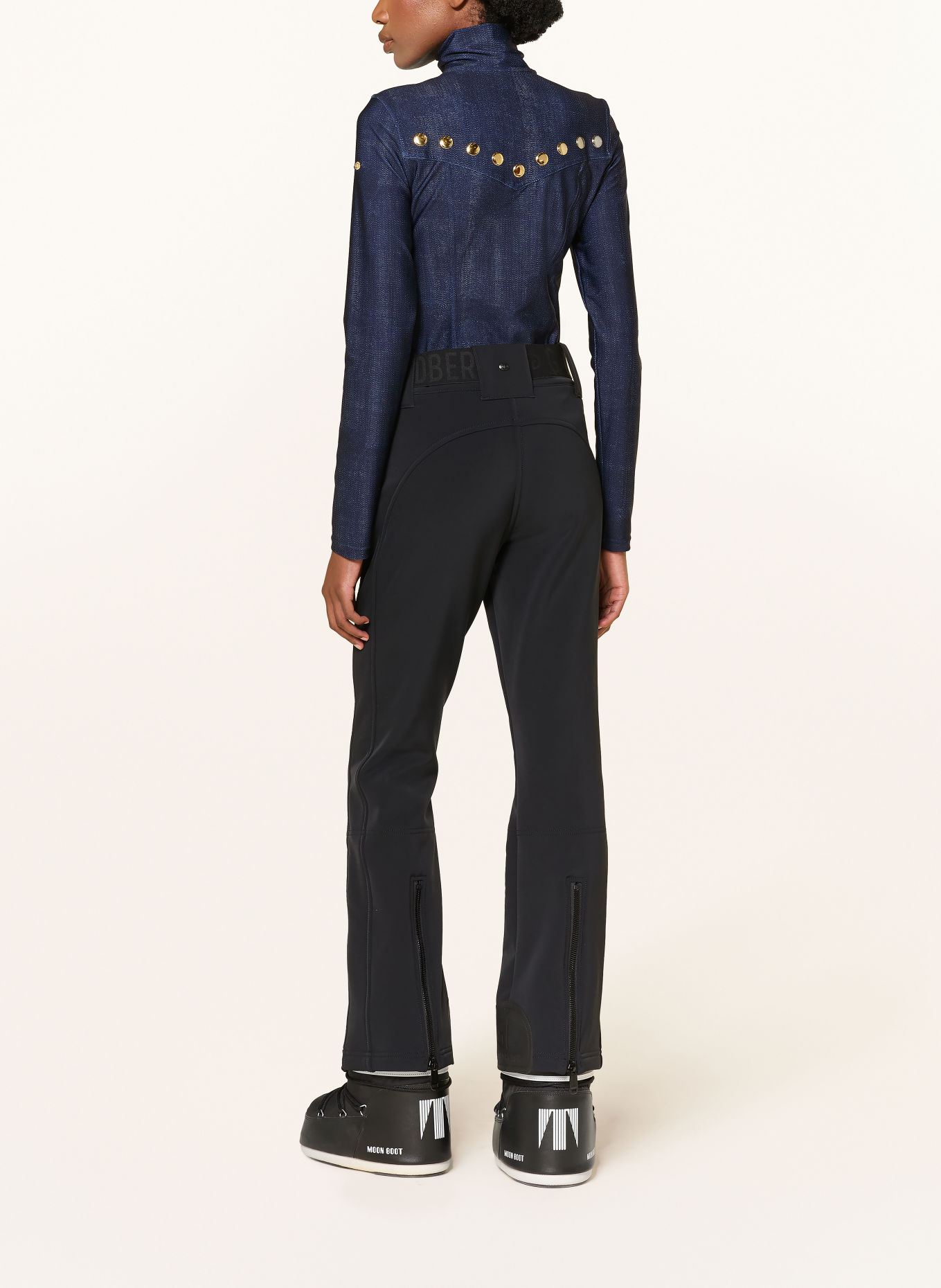 GOLDBERGH Midlayer YUNNAI met studs: DONKERBLAUW