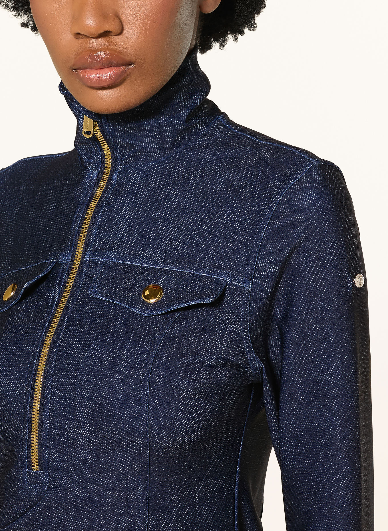 GOLDBERGH Midlayer YUNNAI met studs: DONKERBLAUW